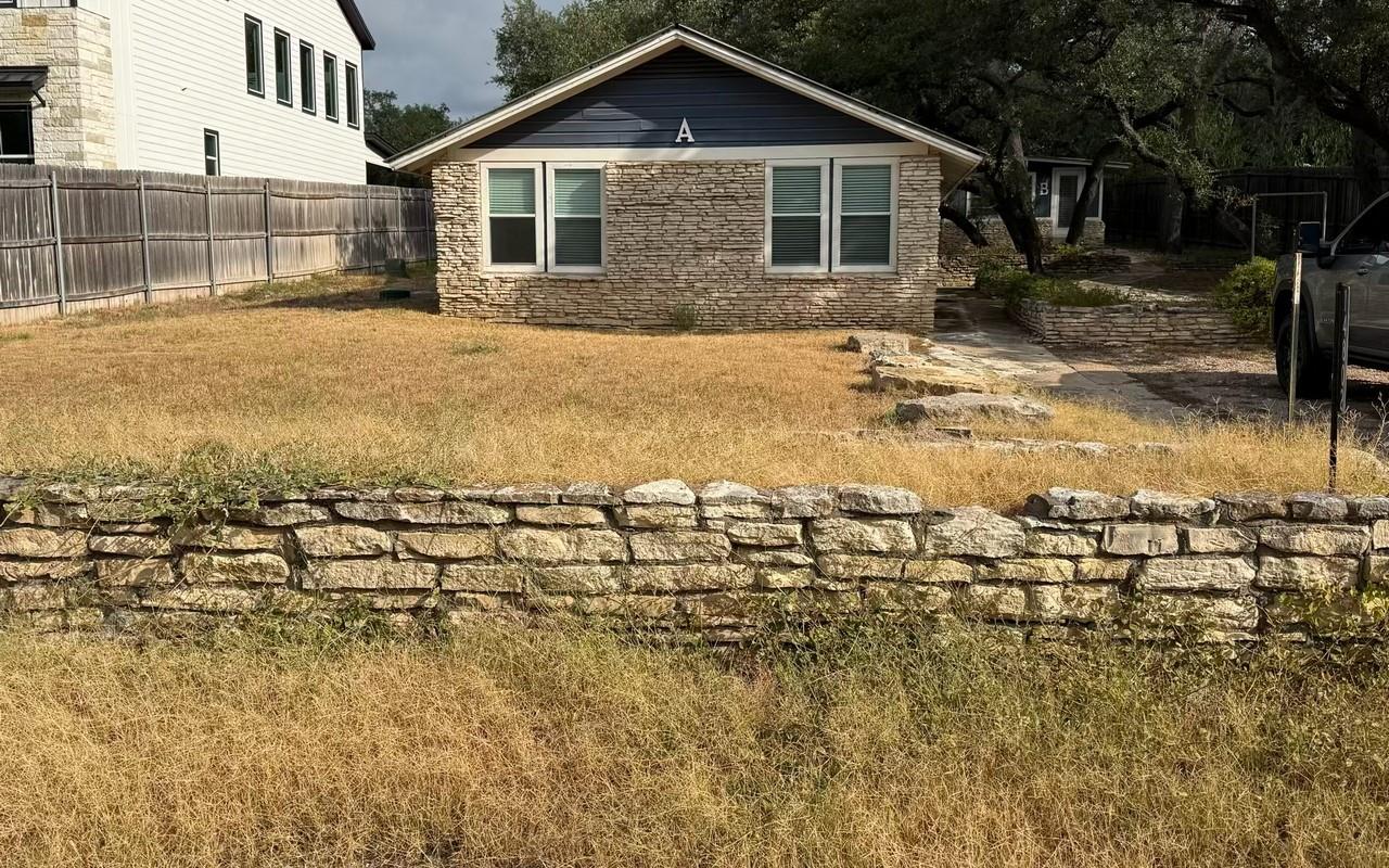 Listing photo 1 of 14802  Arrowhead Dr