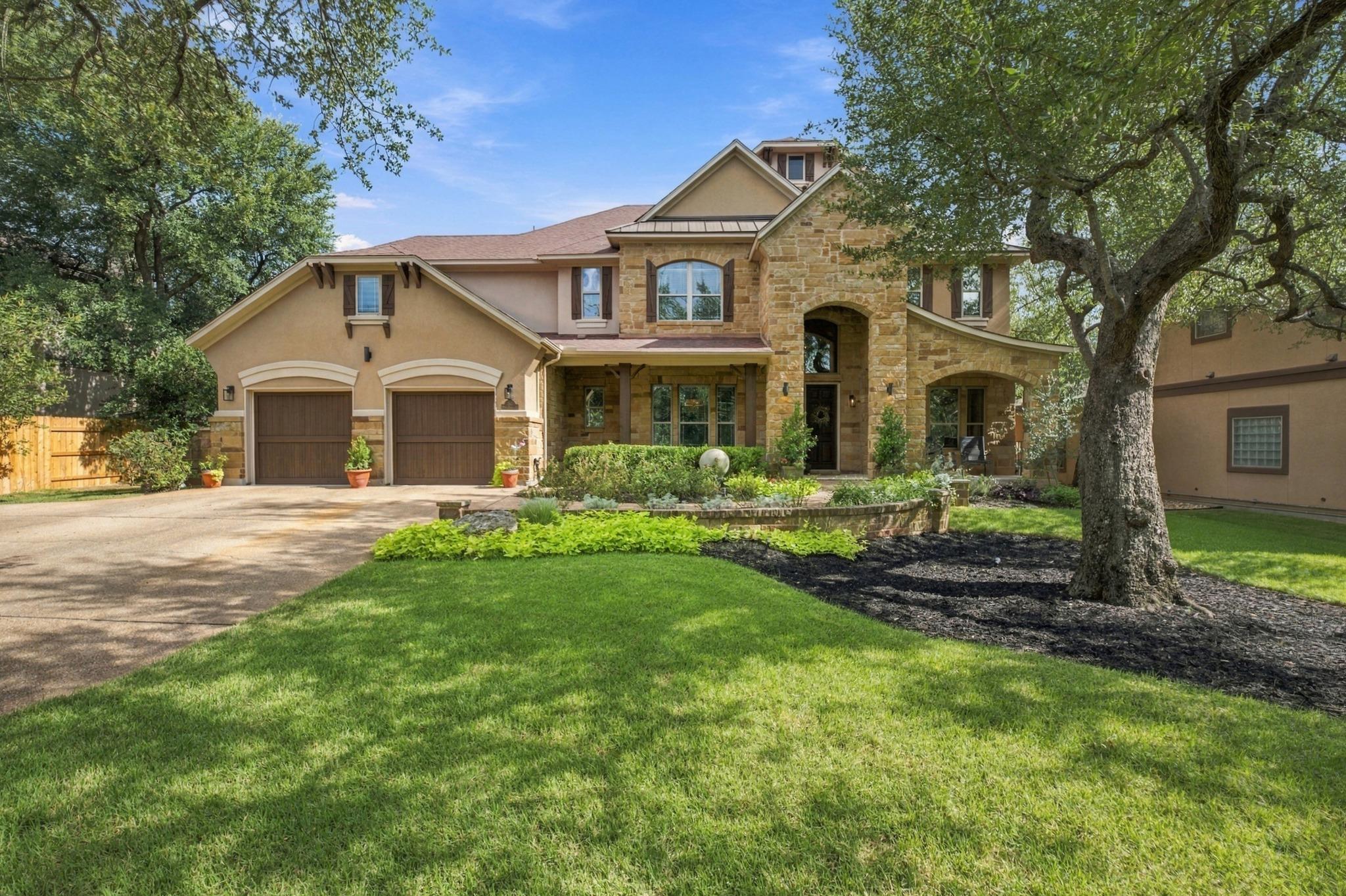 Foto de la propiedad en venta 1 de 7816  Bettis Trophy Dr