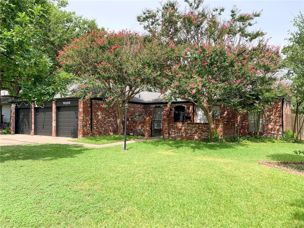 9016  Collinfield Dr 매물 사진 1