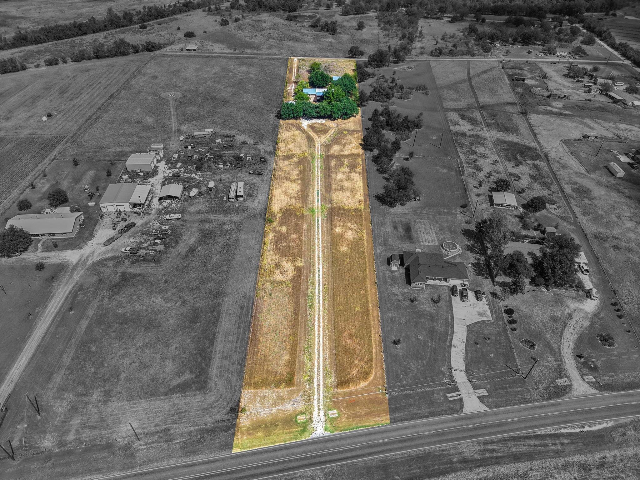 Listing photo 1 of 201  930 Private Rd None