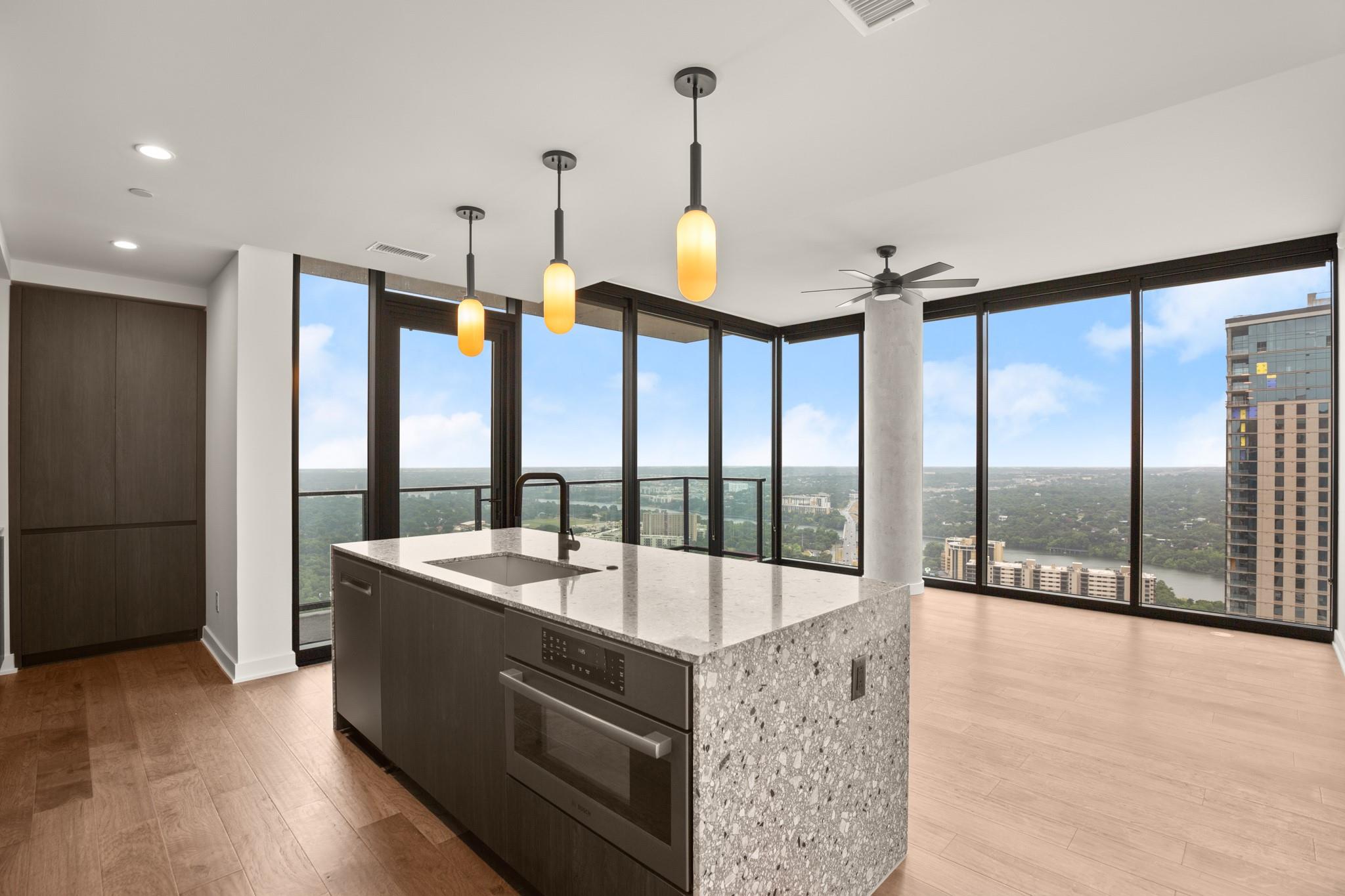Listing photo 1 of 84  East Ave  #3506