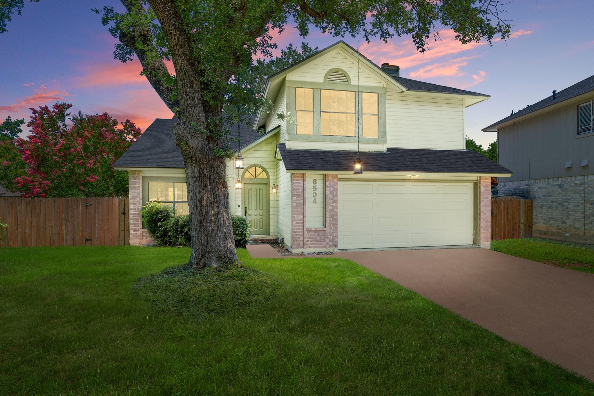 Listing photo 1 of 8504  Tad Park Cv