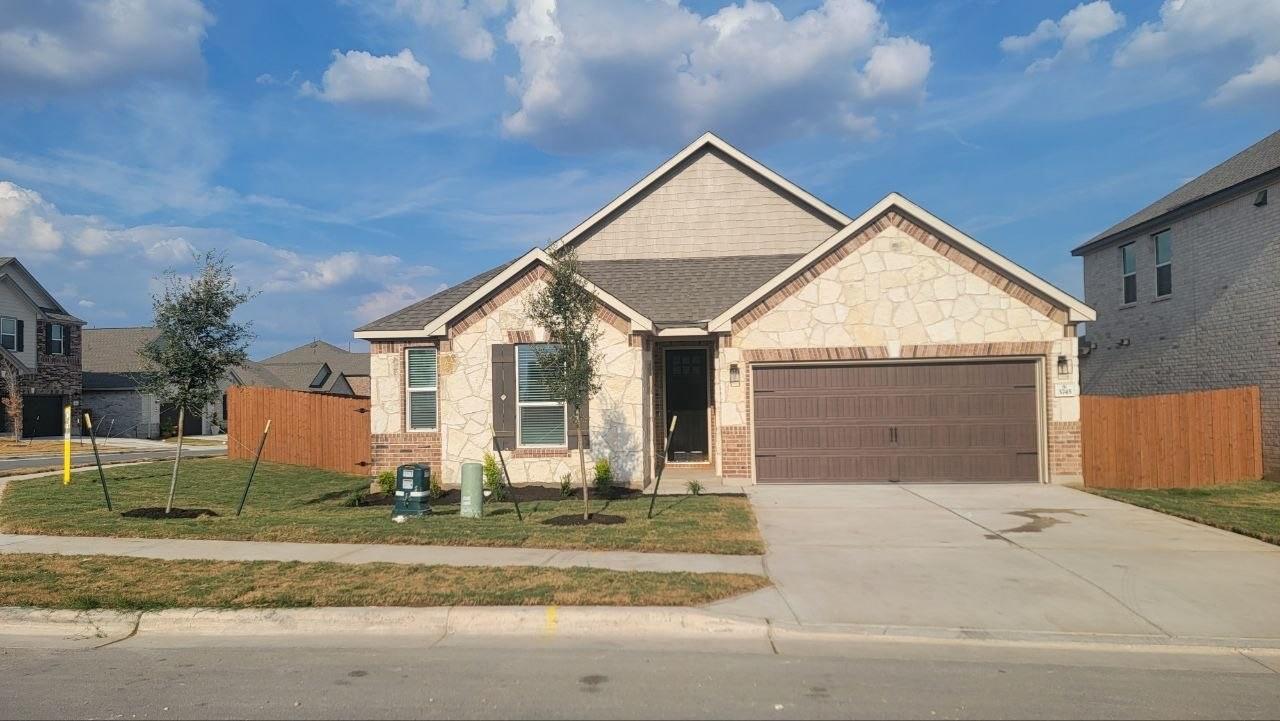 Listing photo 1 of 3745  Campora Ln