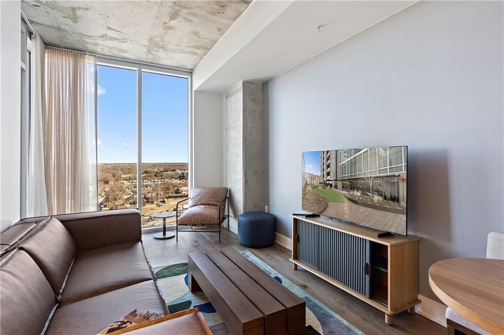 Listing photo 1 of 48  East Ave  #1506