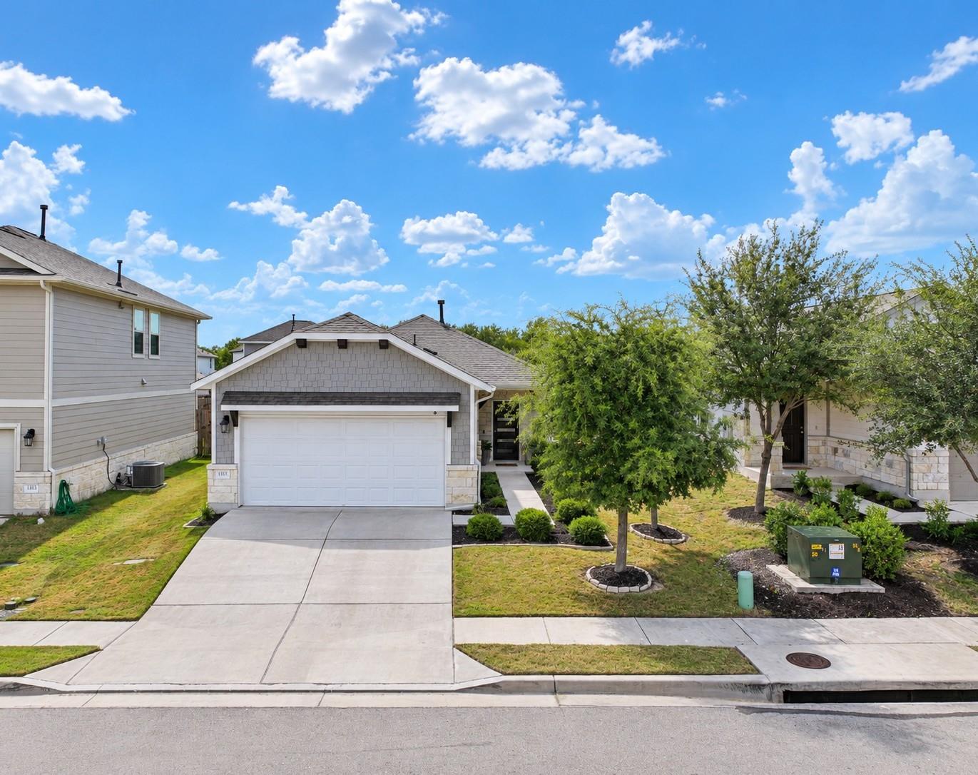 Foto de la propiedad en venta 1 de 1313  Hazleton Cv