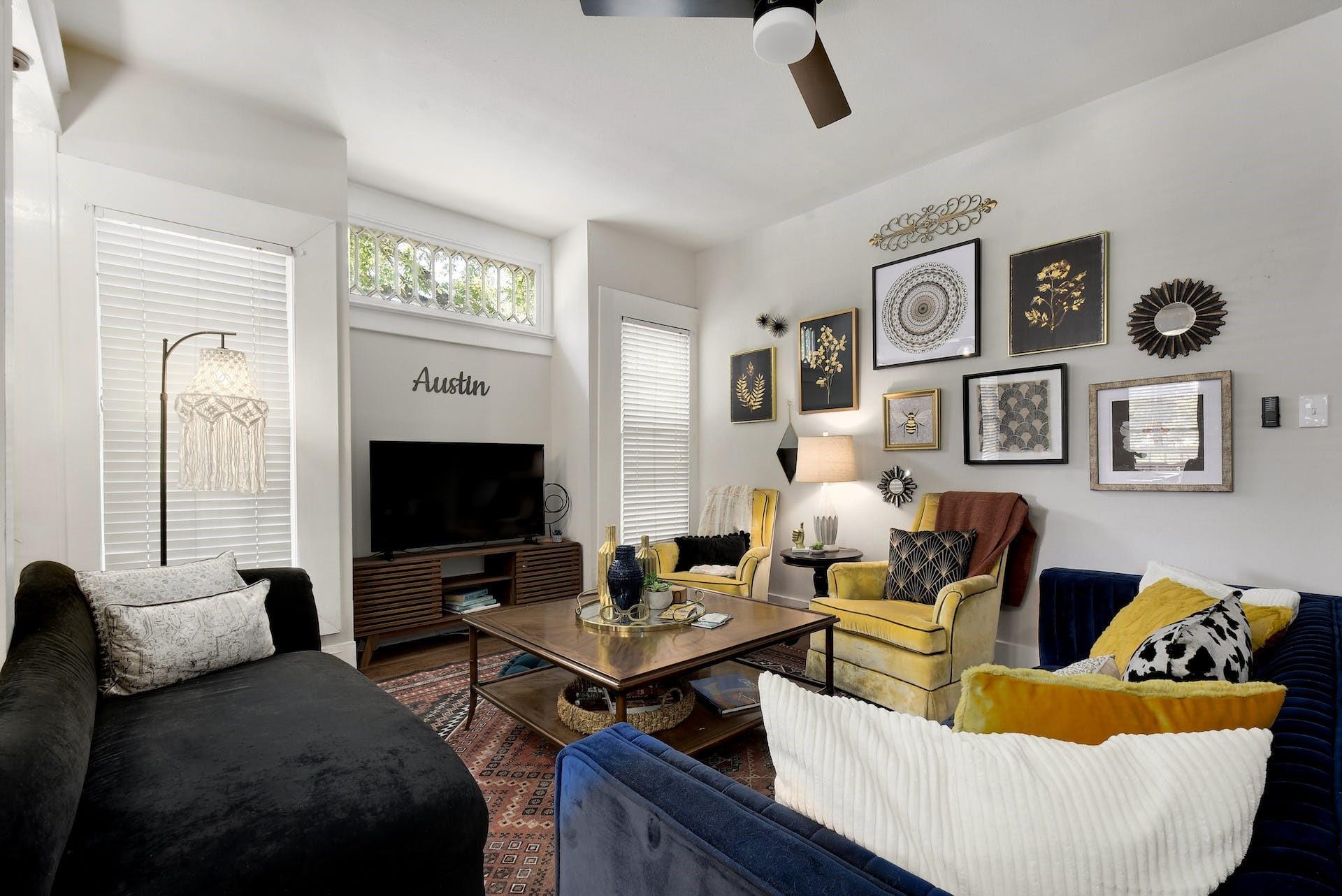 Foto de la propiedad en venta 1 de 712 E 44th St  #A