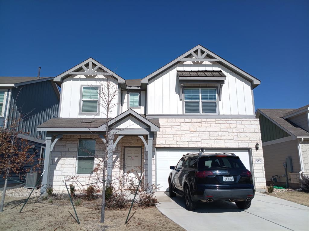 Listing photo 1 of 525  Senca Park