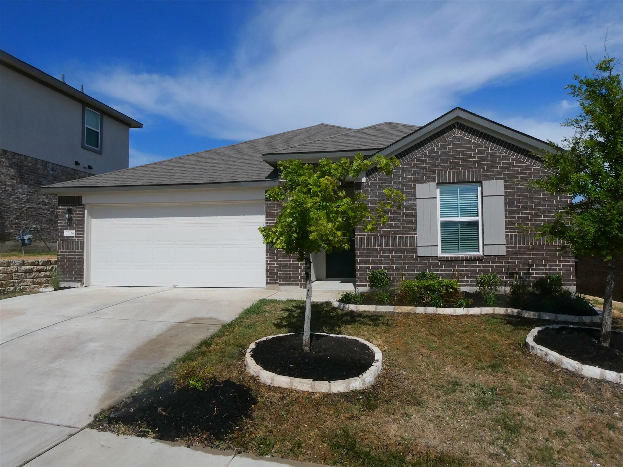 Listing photo 1 of 2504  INDIAN CLOVER Trl