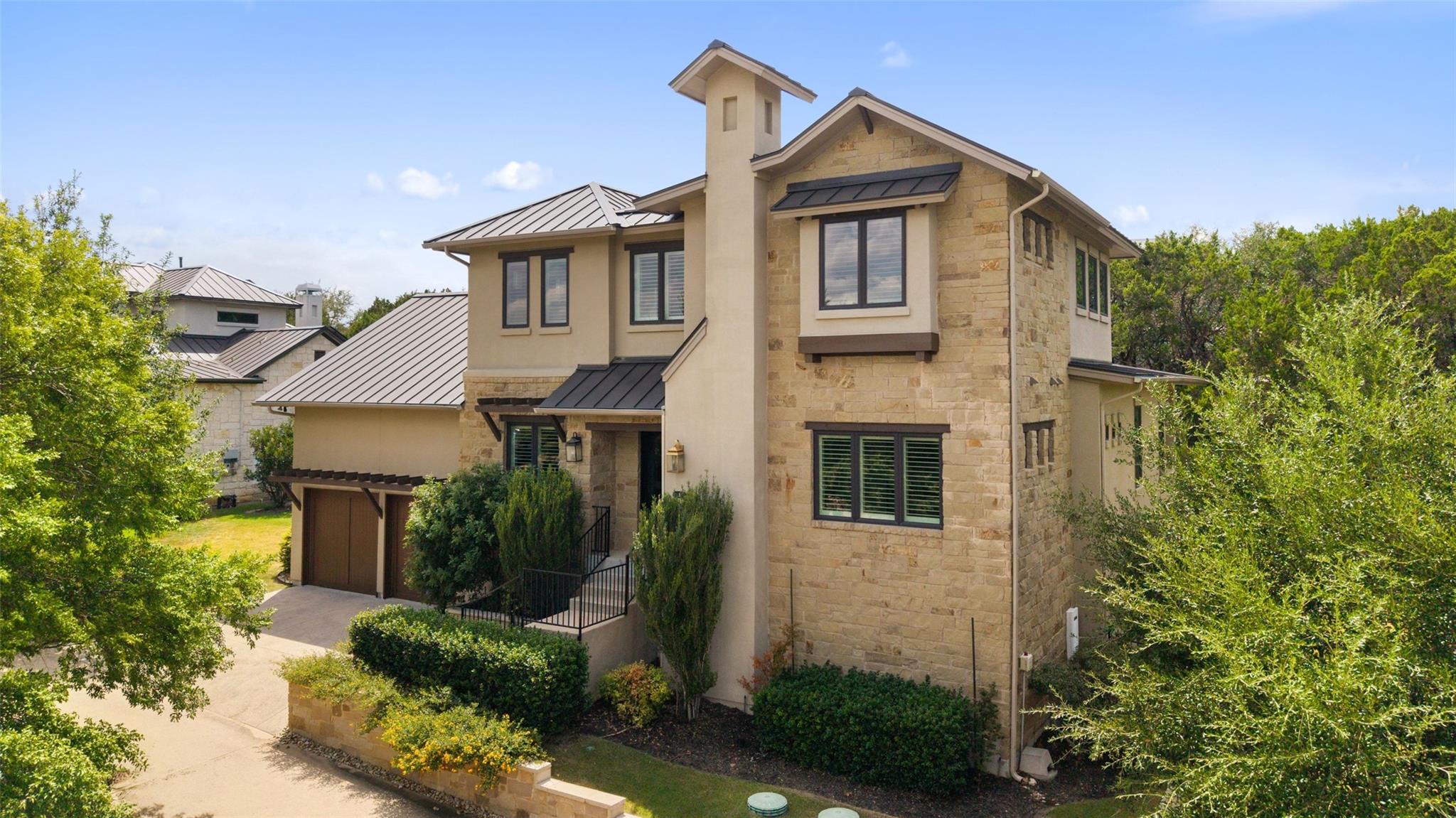 Listing photo 1 of 3807  Toro Canyon Rd  #8