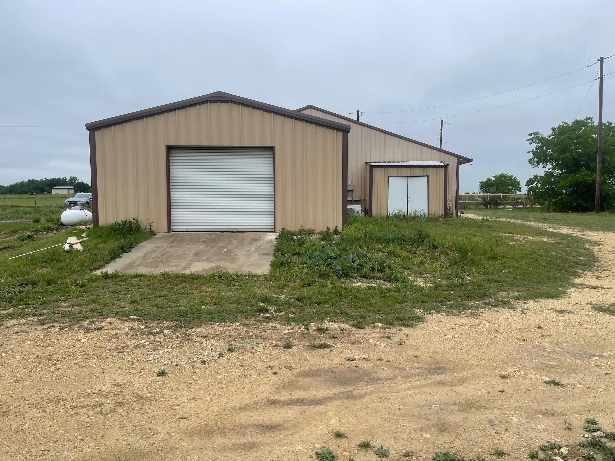 Listing photo 1 of 5266  FM 970 None