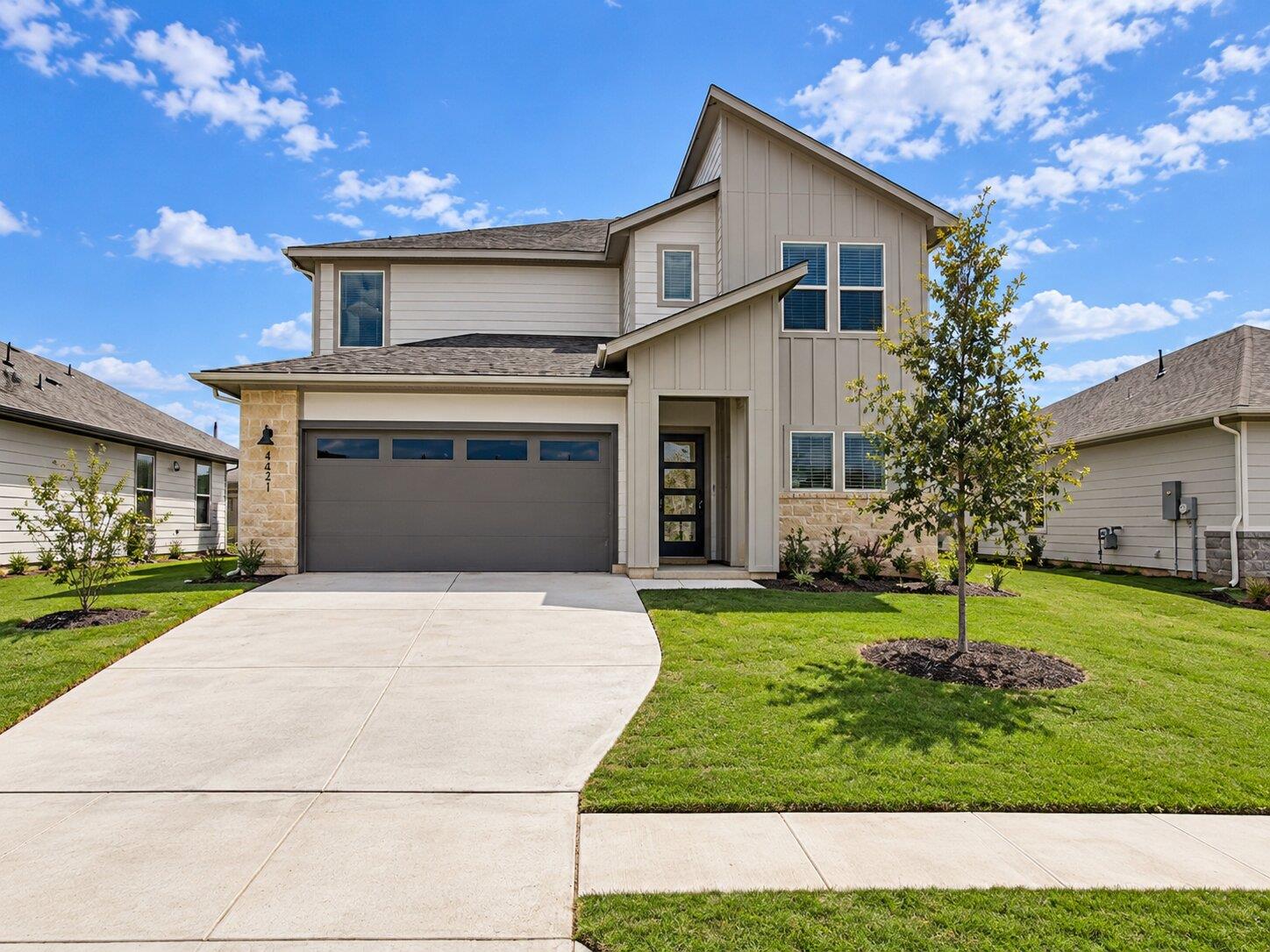 Listing photo 1 of 4221  Texoma Dr