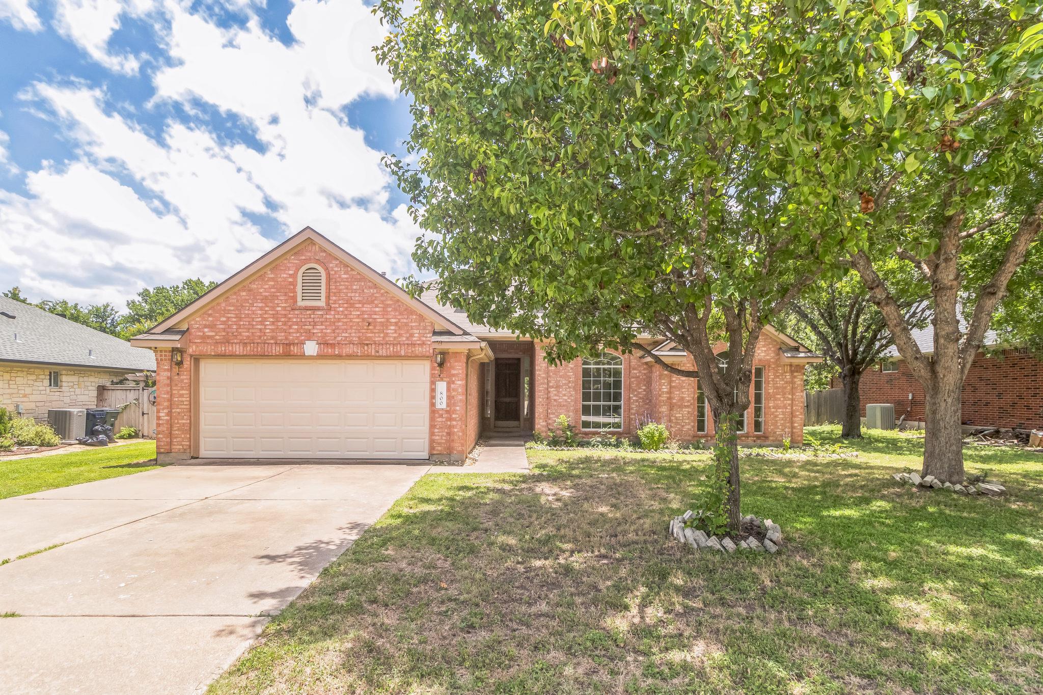 Foto del anuncio 1 de 800  Mountain Ridge Dr