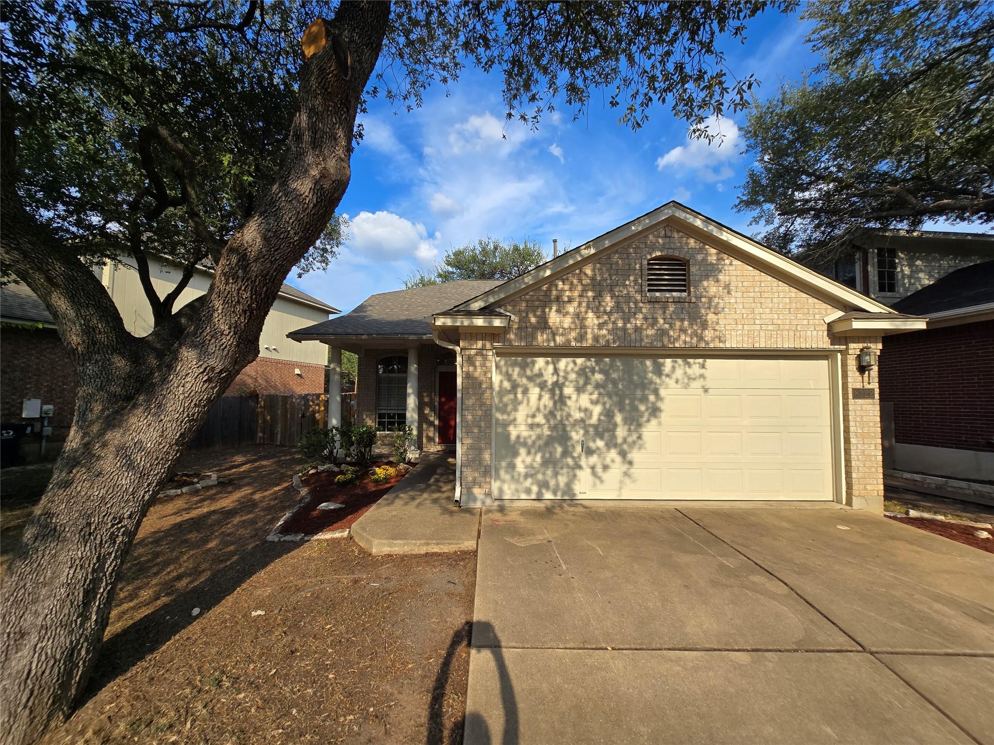 Listing photo 1 of 8322  Alvin High None