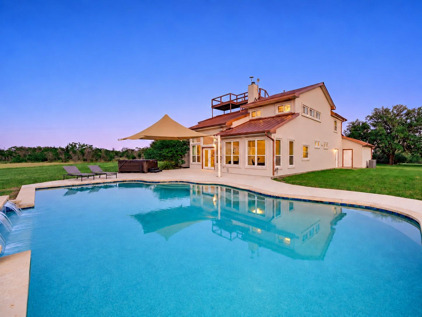 Listing photo 1 of 312  Paleface Point Dr