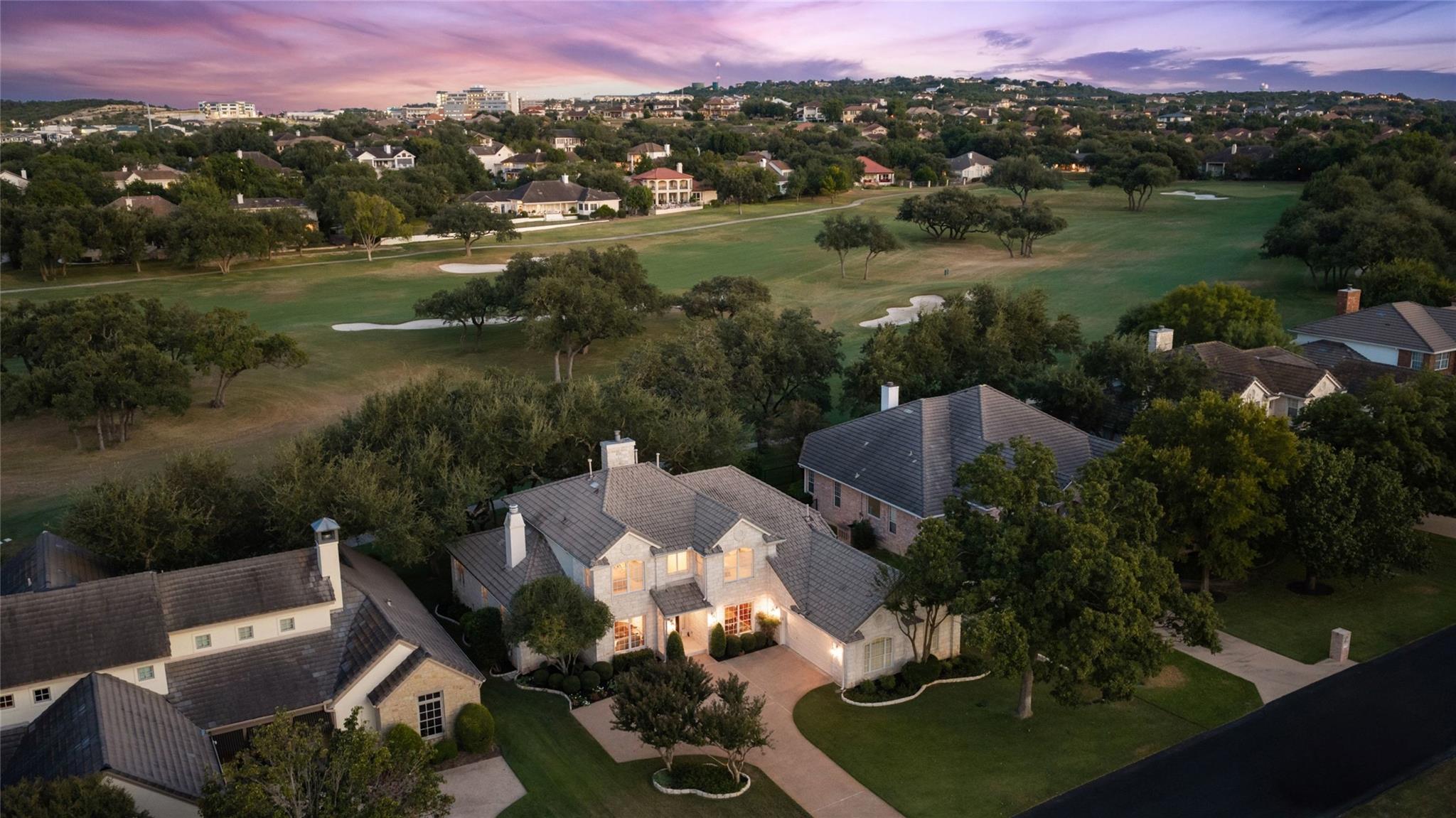 Listing photo 1 of 34  Tiburon Dr