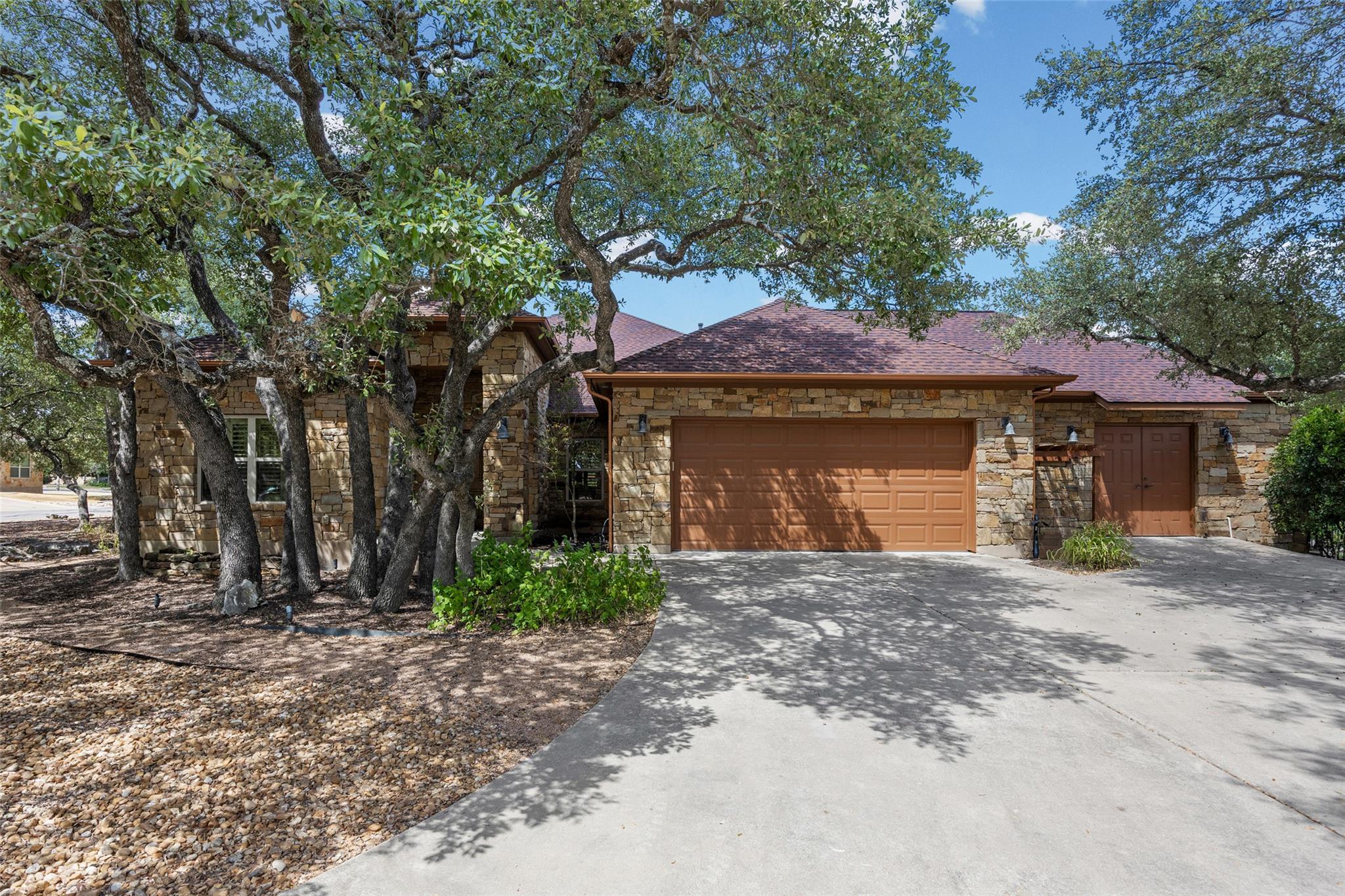 Listing photo 1 of 701  Palo Duro Canyon Trl