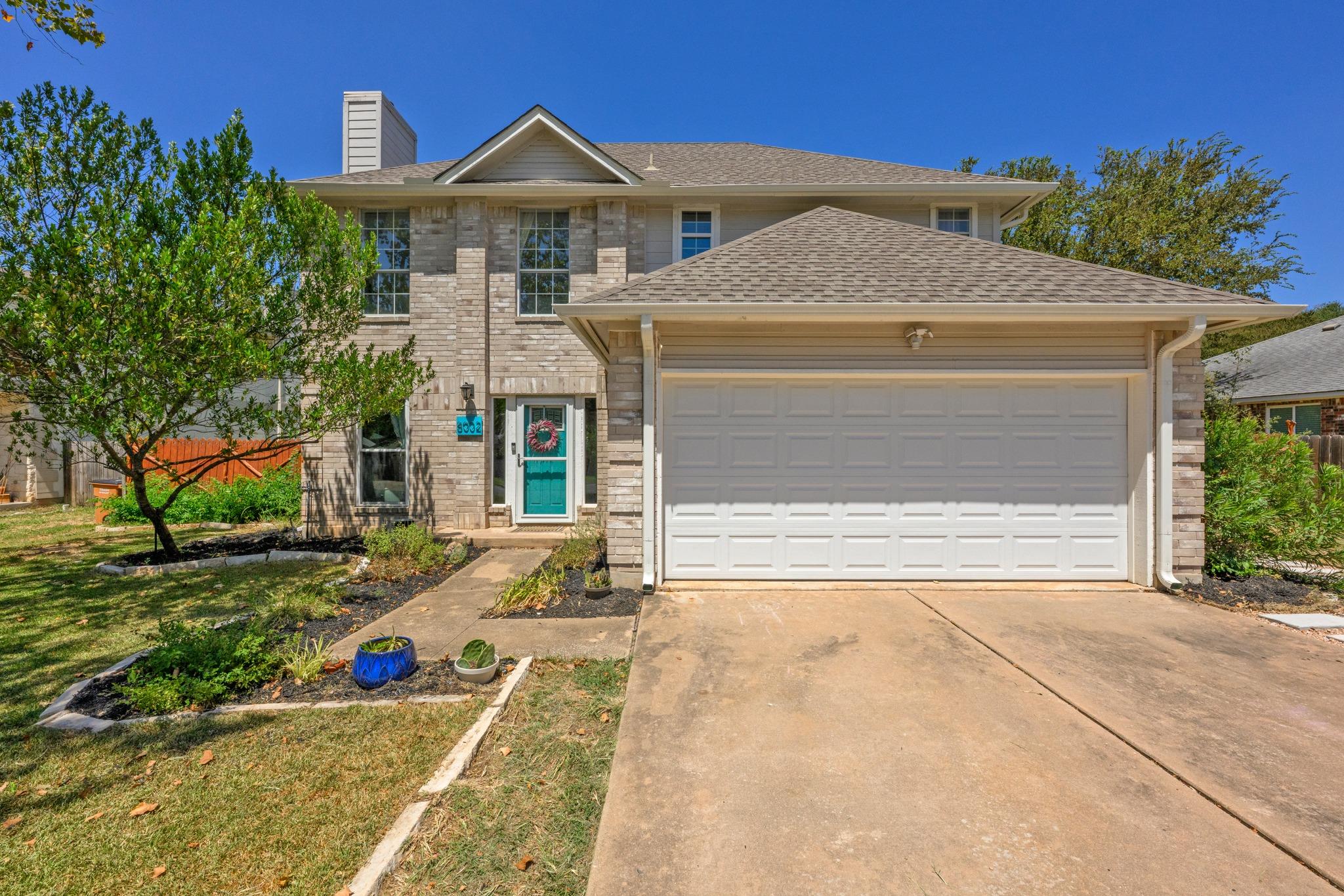 Listing photo 1 of 8002  Willet Trl
