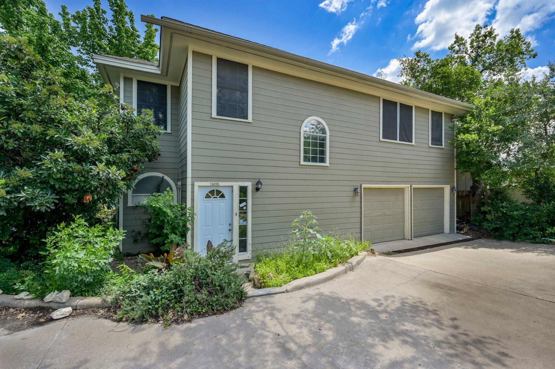 Ảnh nhà đang rao bán 1 của 1809 W 39th St  #B