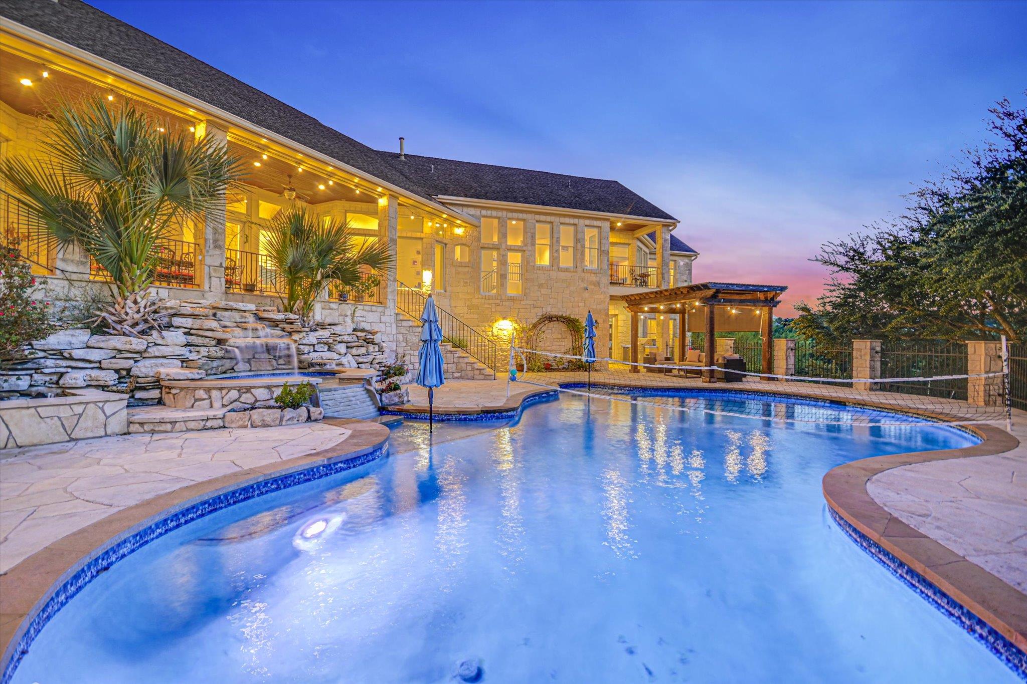 Listing photo 1 of 17110  Majestic Ridge Rd