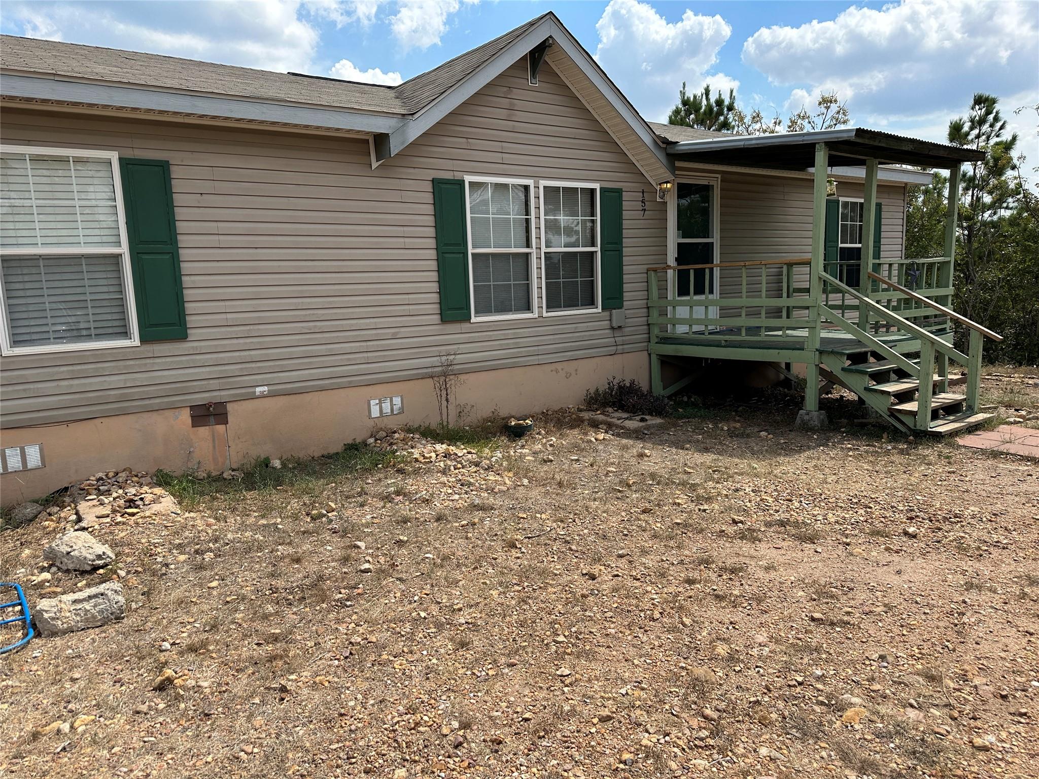 Listing photo 1 of 157  Lakeside Dr