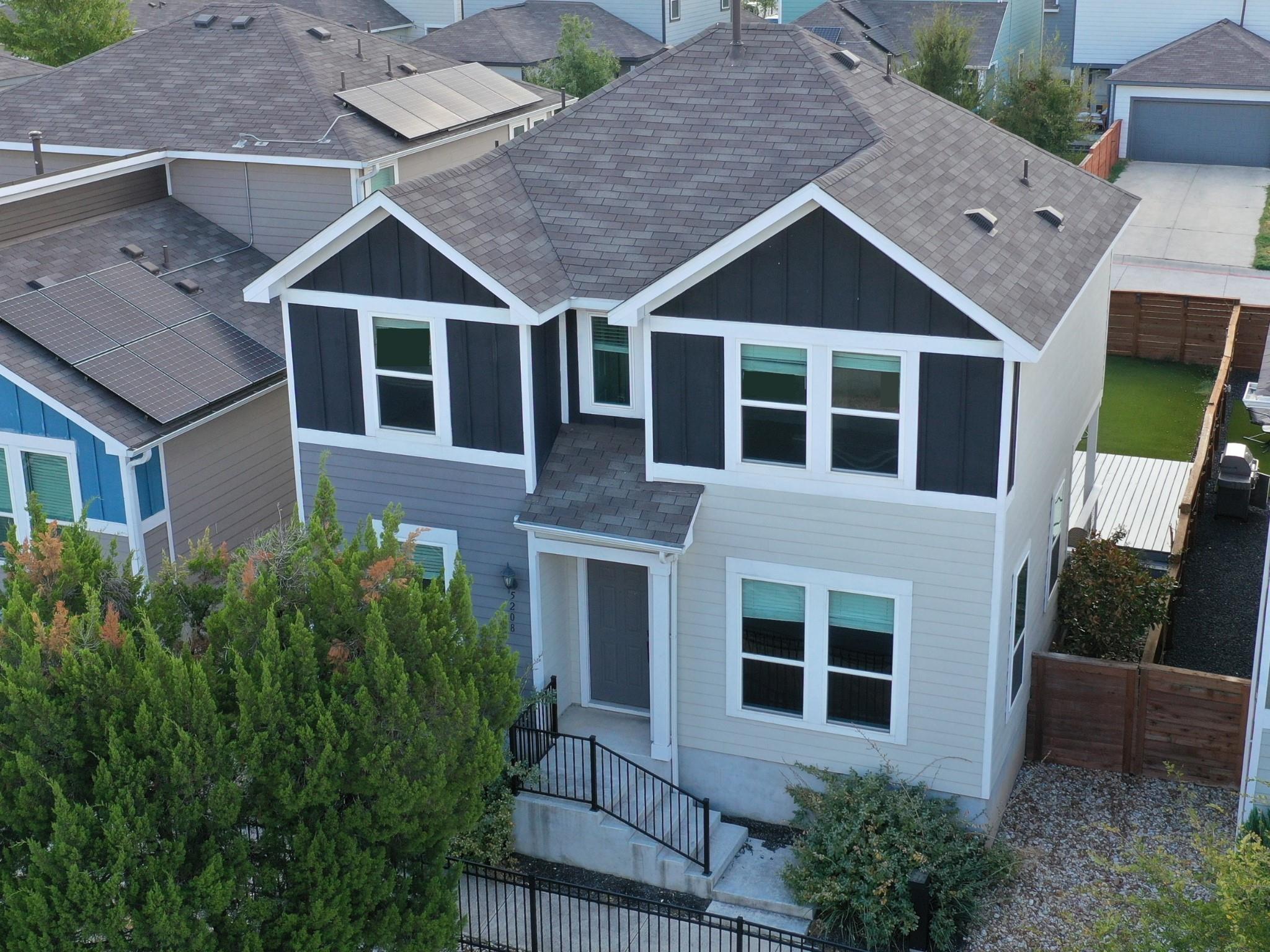 Listing photo 1 of 5208  Golden Canary Ln  #80