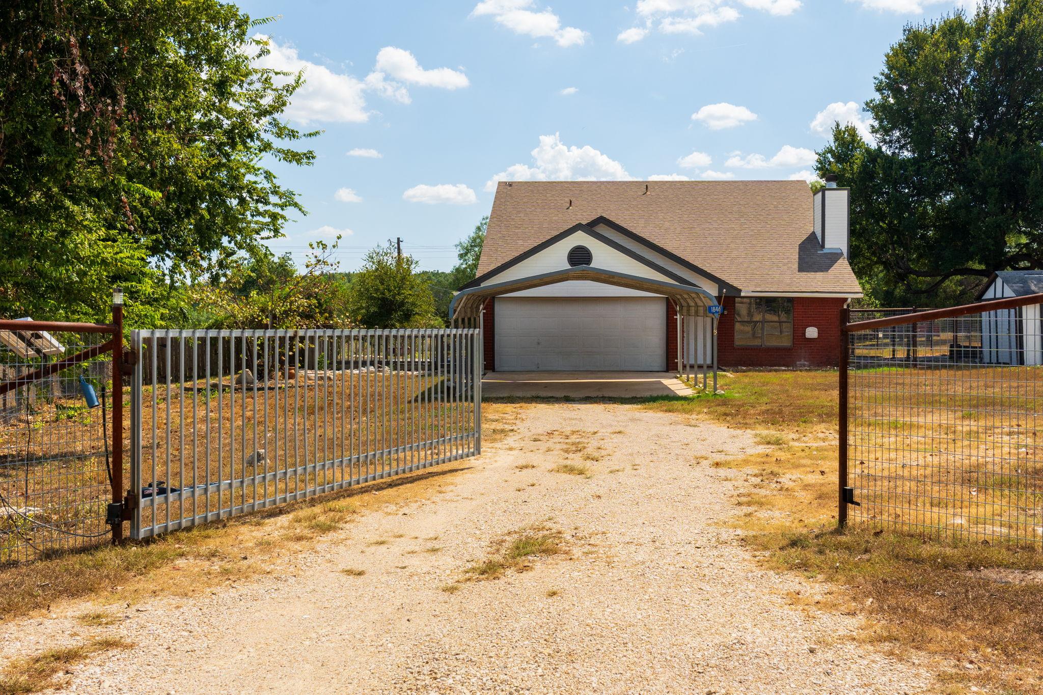 Listing photo 1 of 1846  County Road 3220 None