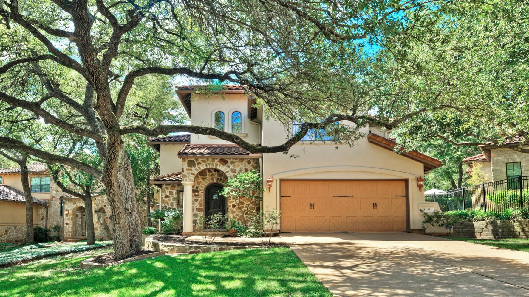 Listing photo 1 of 1036  Liberty Park Dr  #53