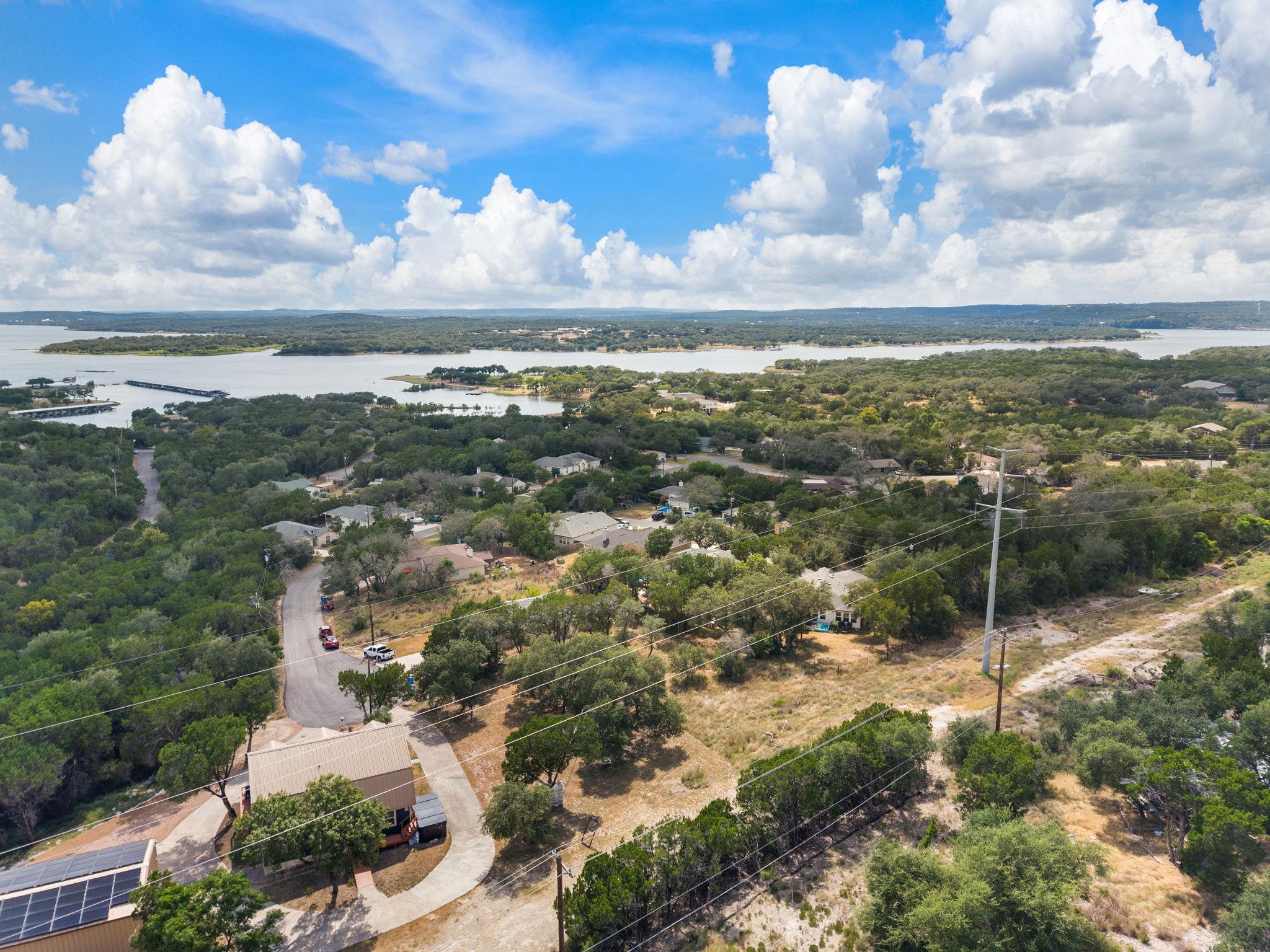 Listing photo 1 of 21200  Palomino Cv