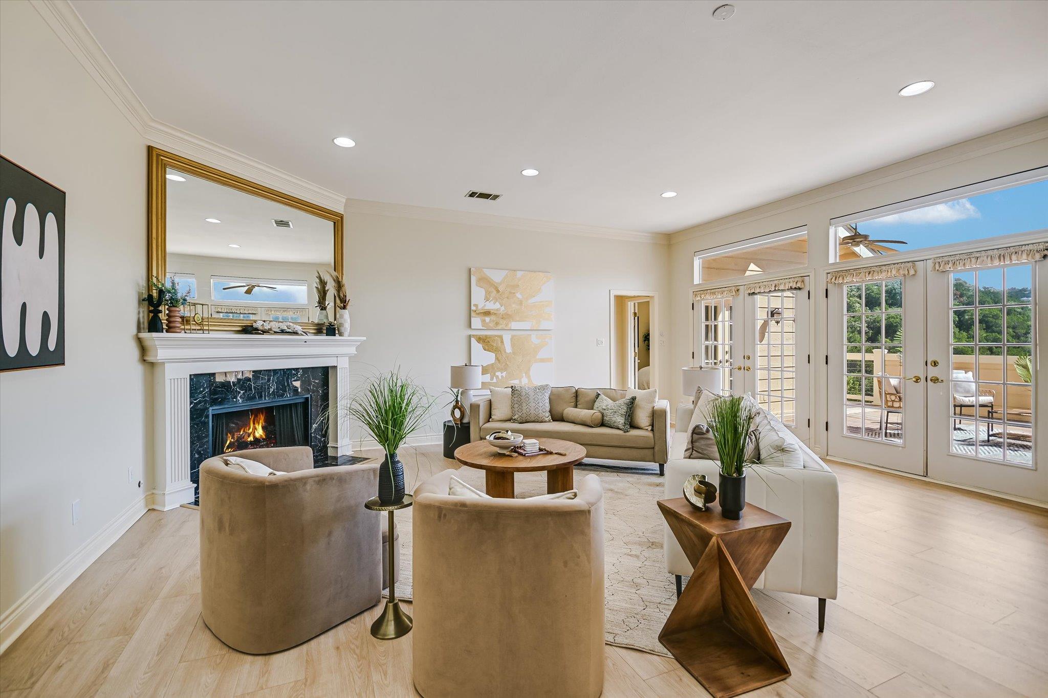 Listing photo 1 of 6911  Cat Creek Run