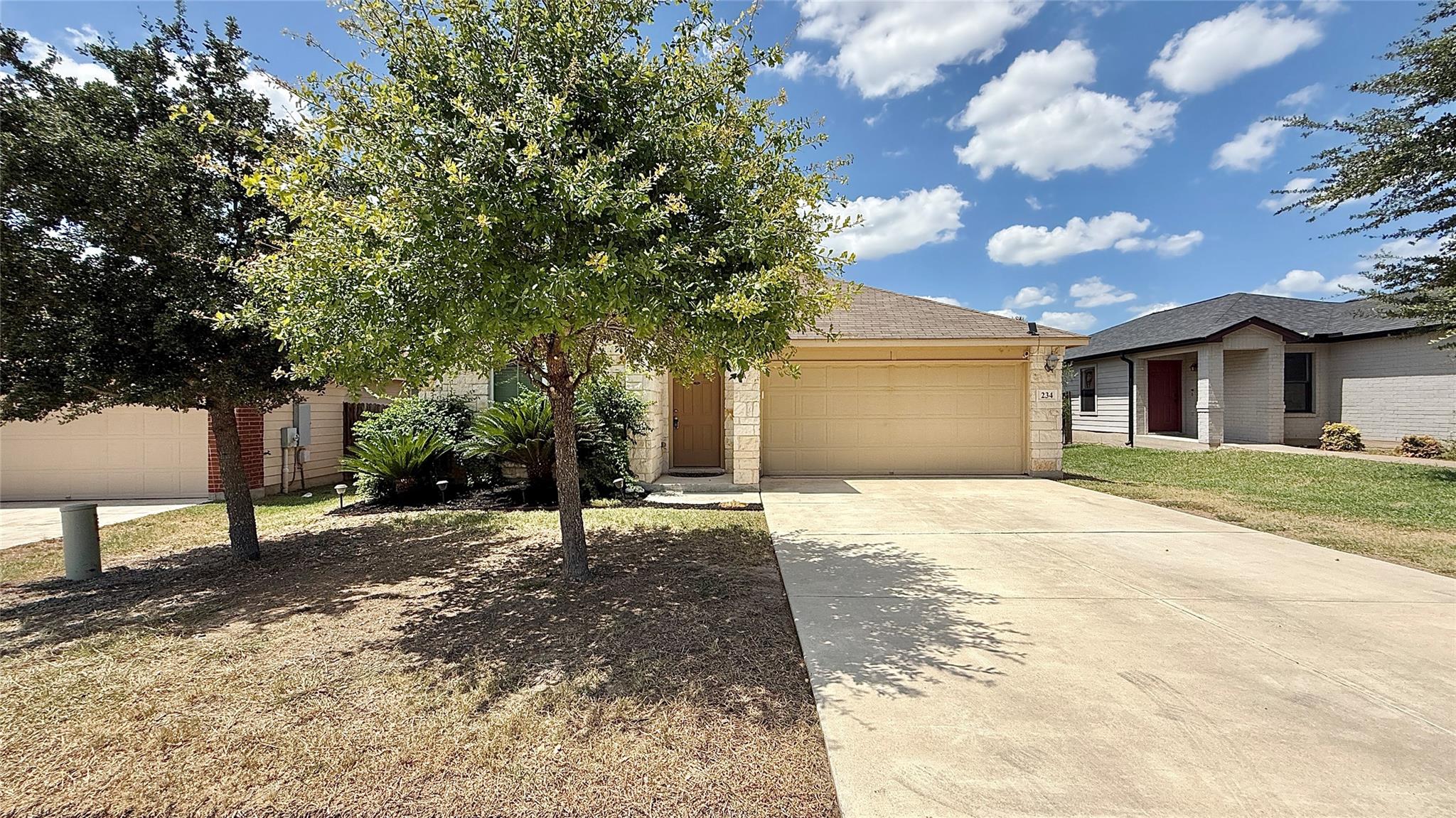 Listing photo 1 of 234  Capistrano Dr