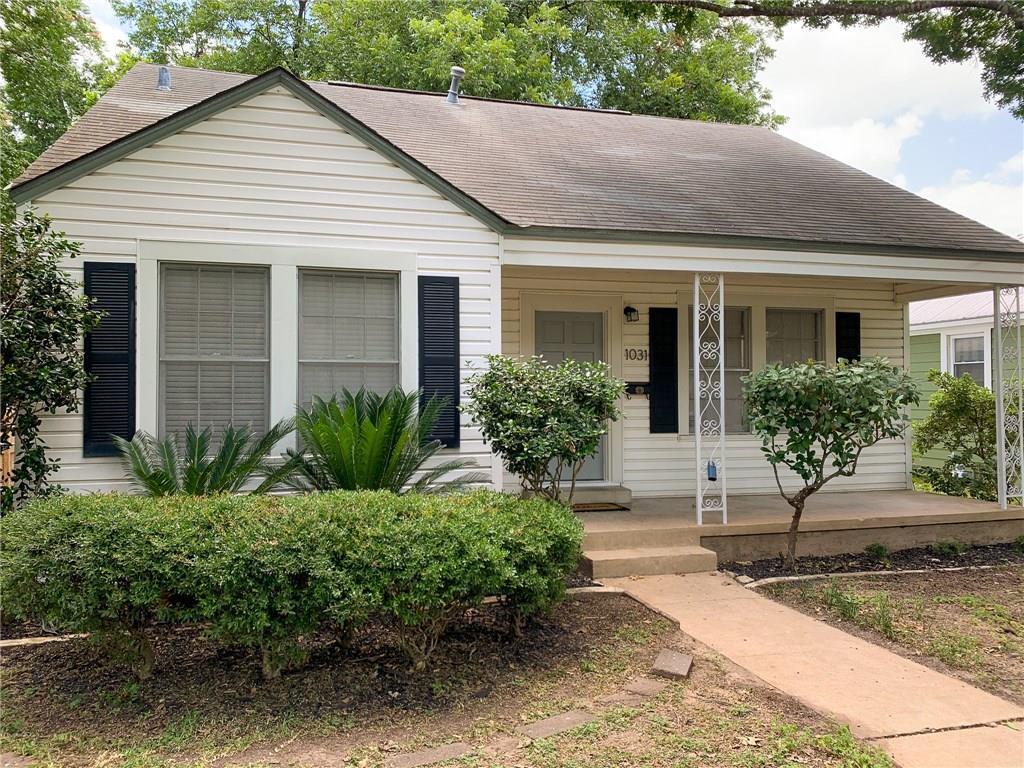Listing photo 1 of 1031 E 44th St