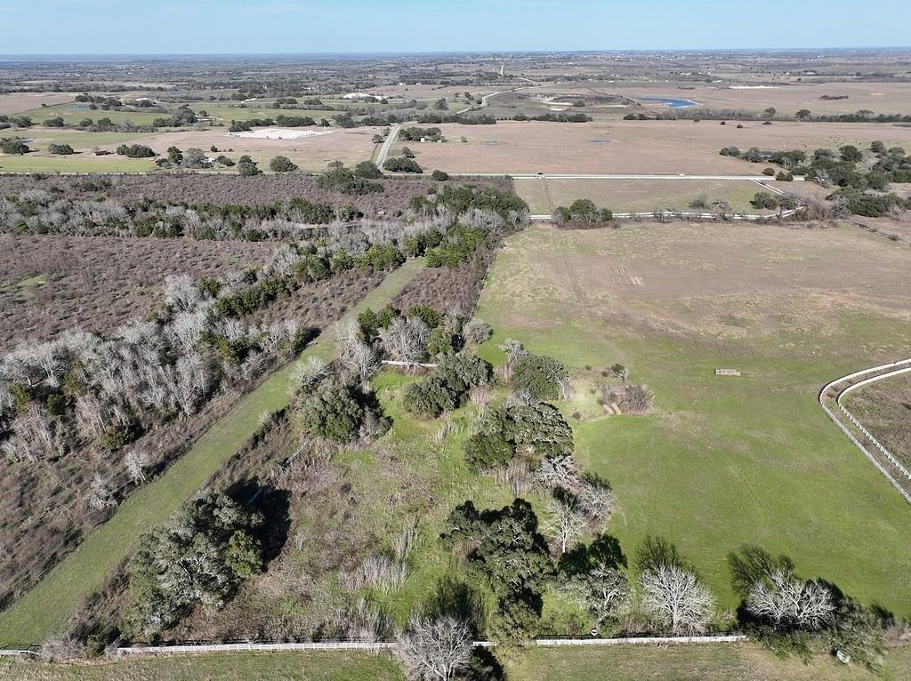 Listing photo 1 of 1855  FM 1948 Rd N
