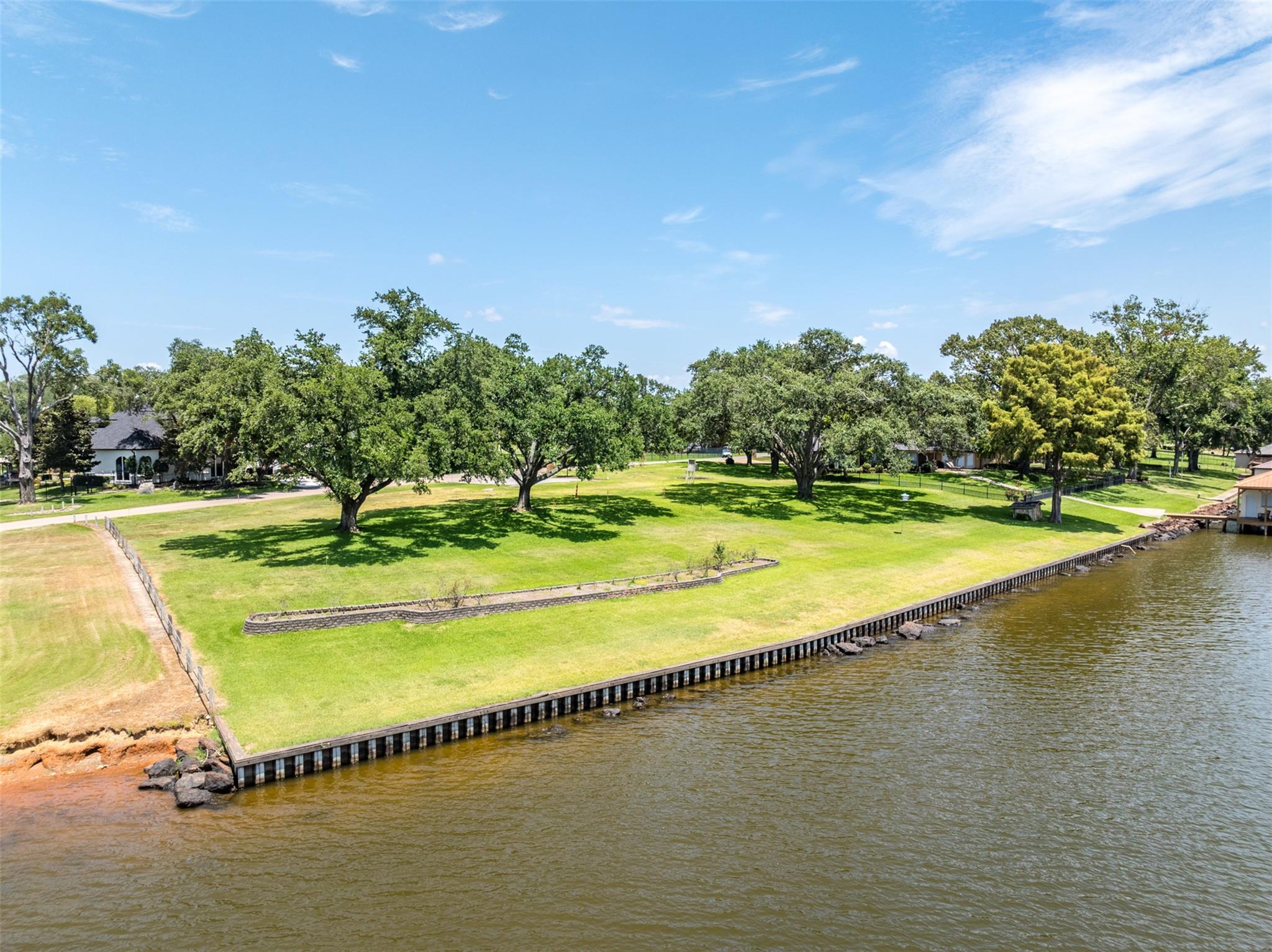 Listing photo 1 of 109  Key Allegro Dr