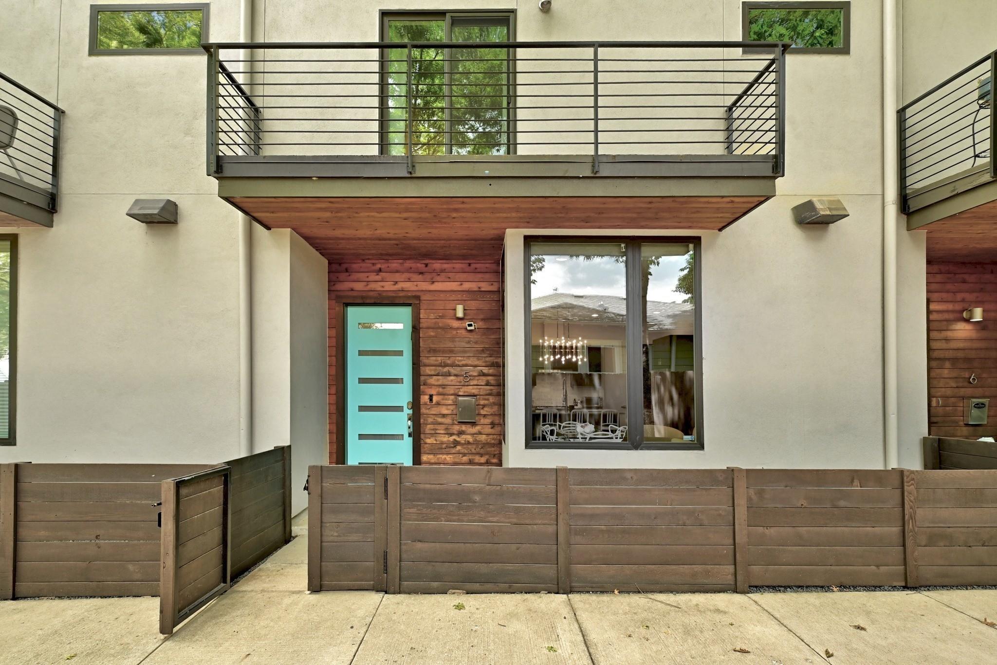 Listing photo of 2118  Brackenridge St  #5