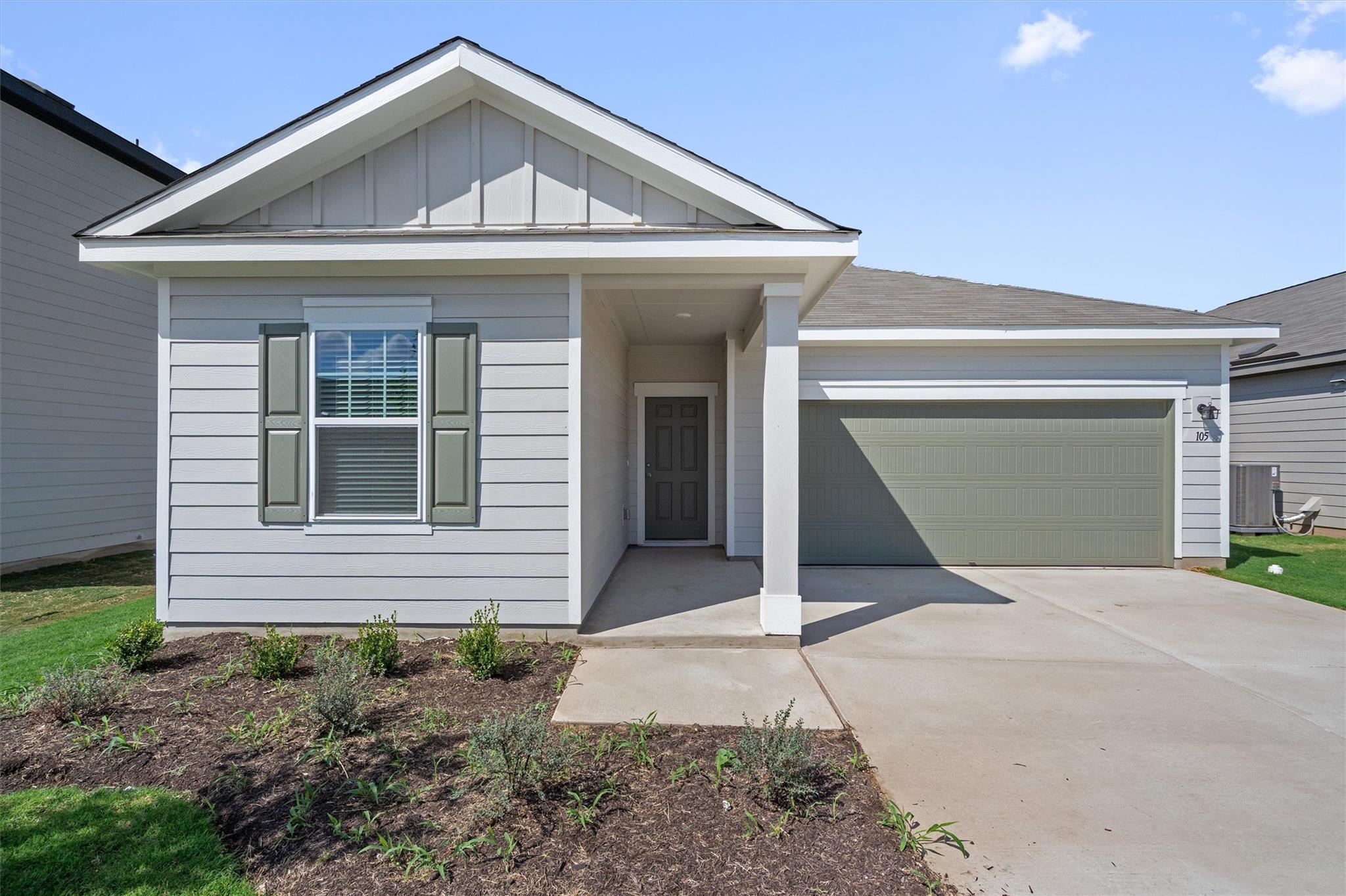Foto del anuncio 1 de 105  Bridgeview Dr