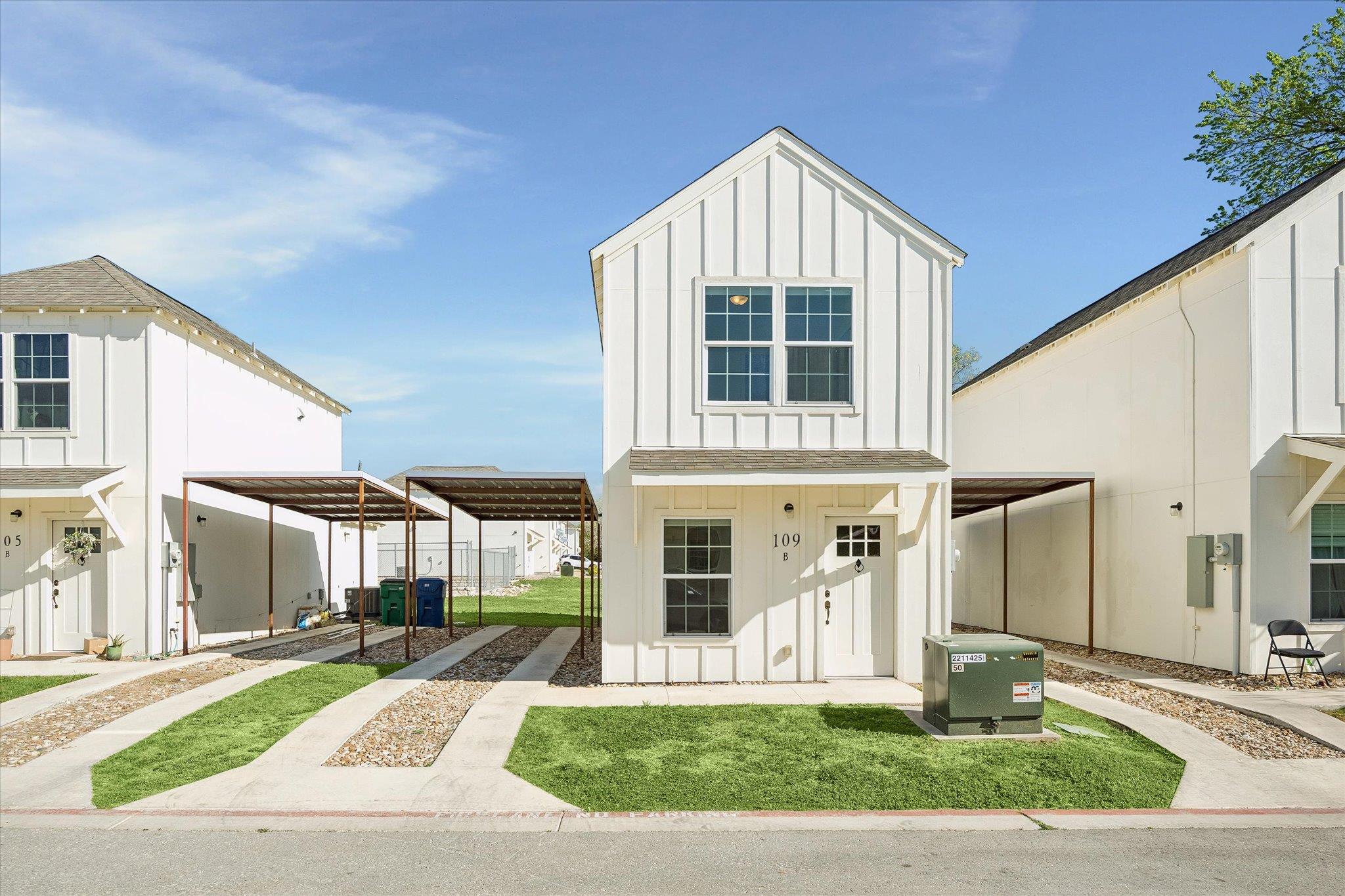 Listing photo 1 of 230  Debus Dr  ##109B