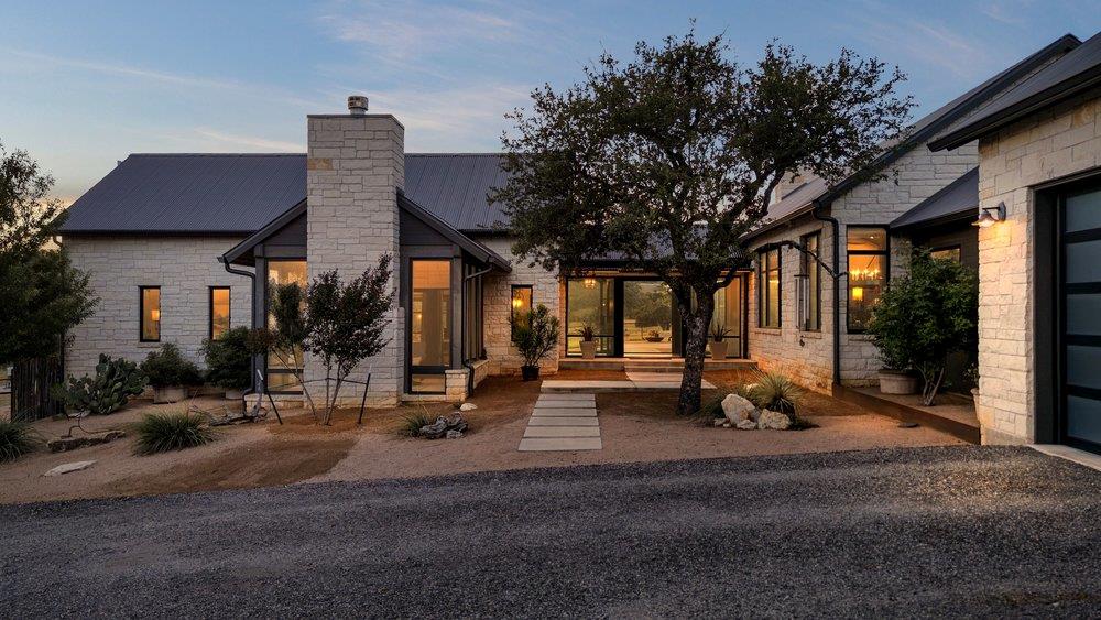 Striking stone masonry and clean architectural li