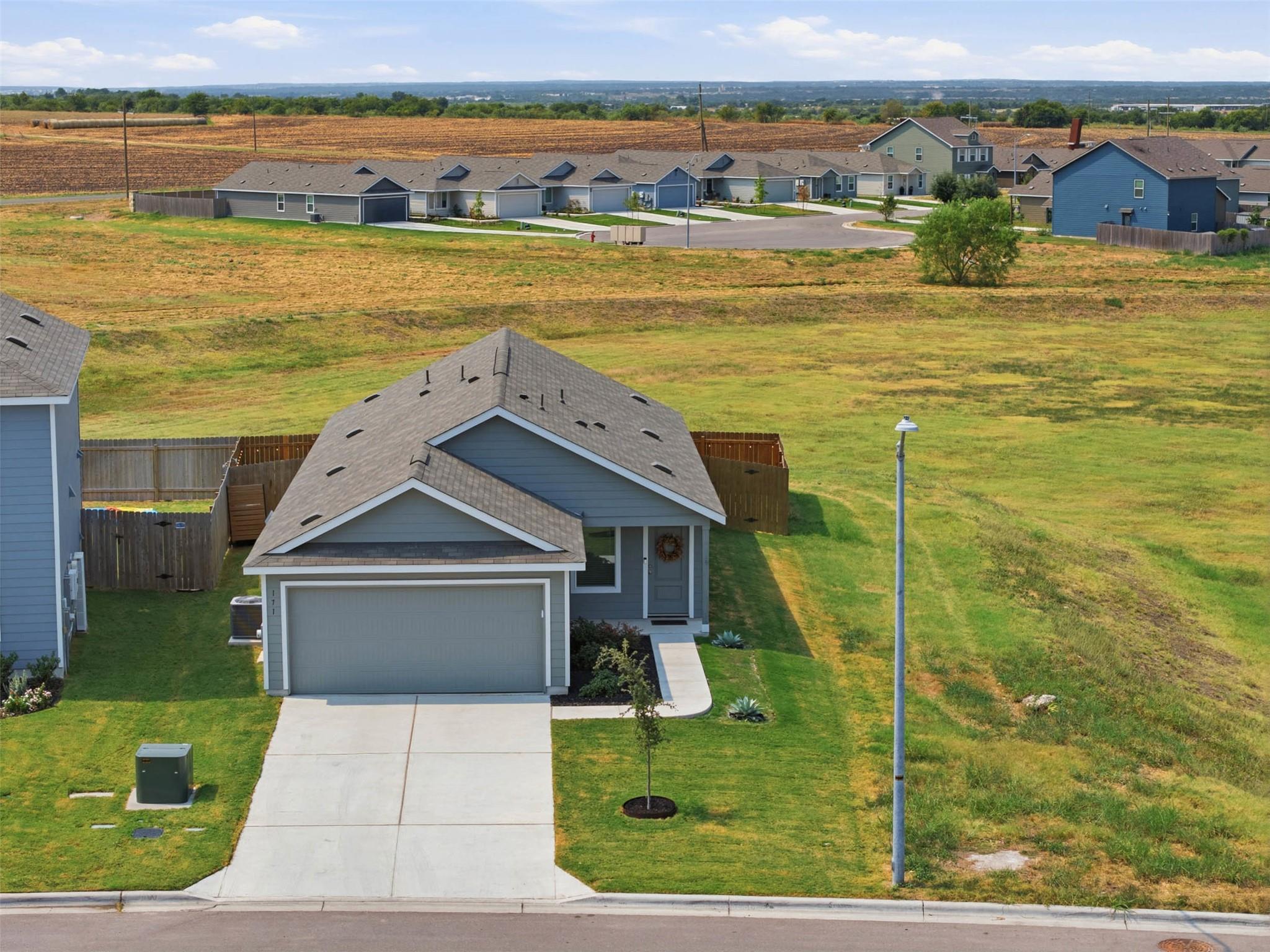 Listing photo 1 of 171  Cattle Queen Rd