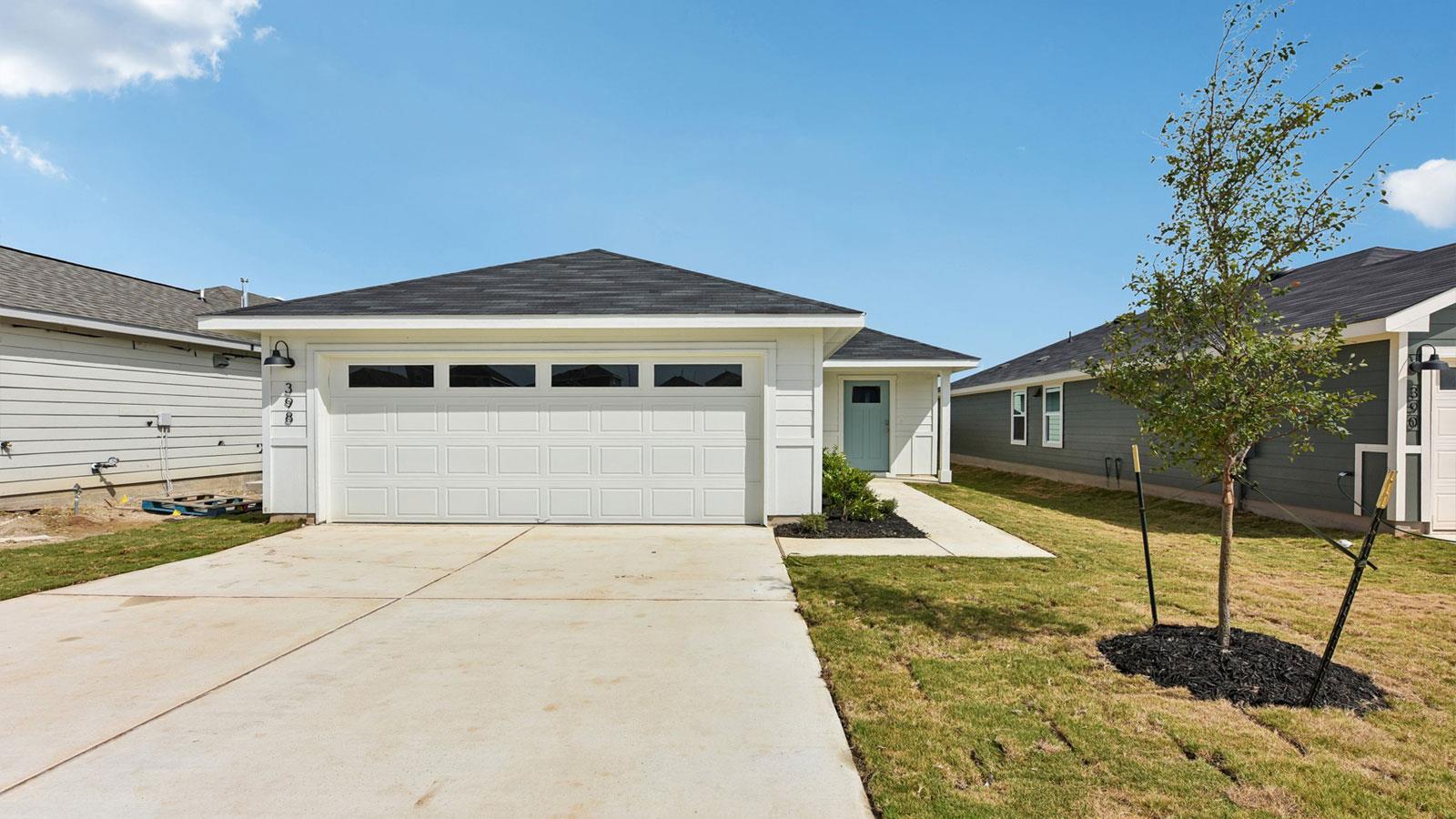 Listing photo 1 of 398  Ebbsfleet Dr