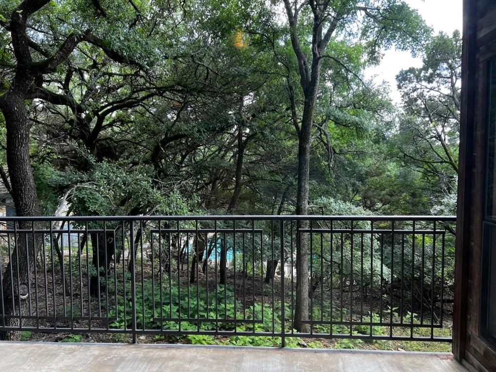 Listing photo 1 of 4711  Spicewood Springs Rd  #170