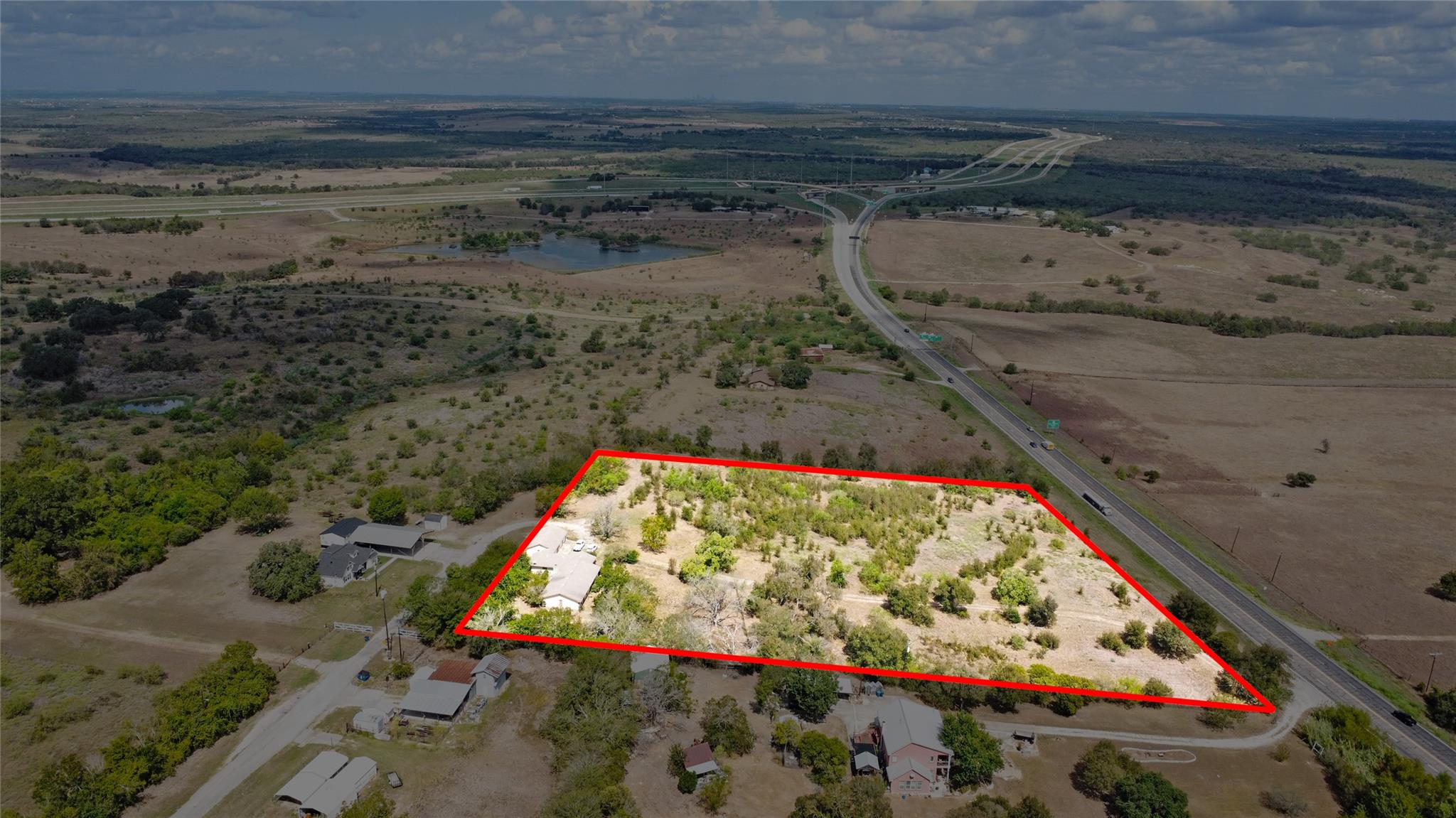 Listing photo 1 of 1629  Us-183 St