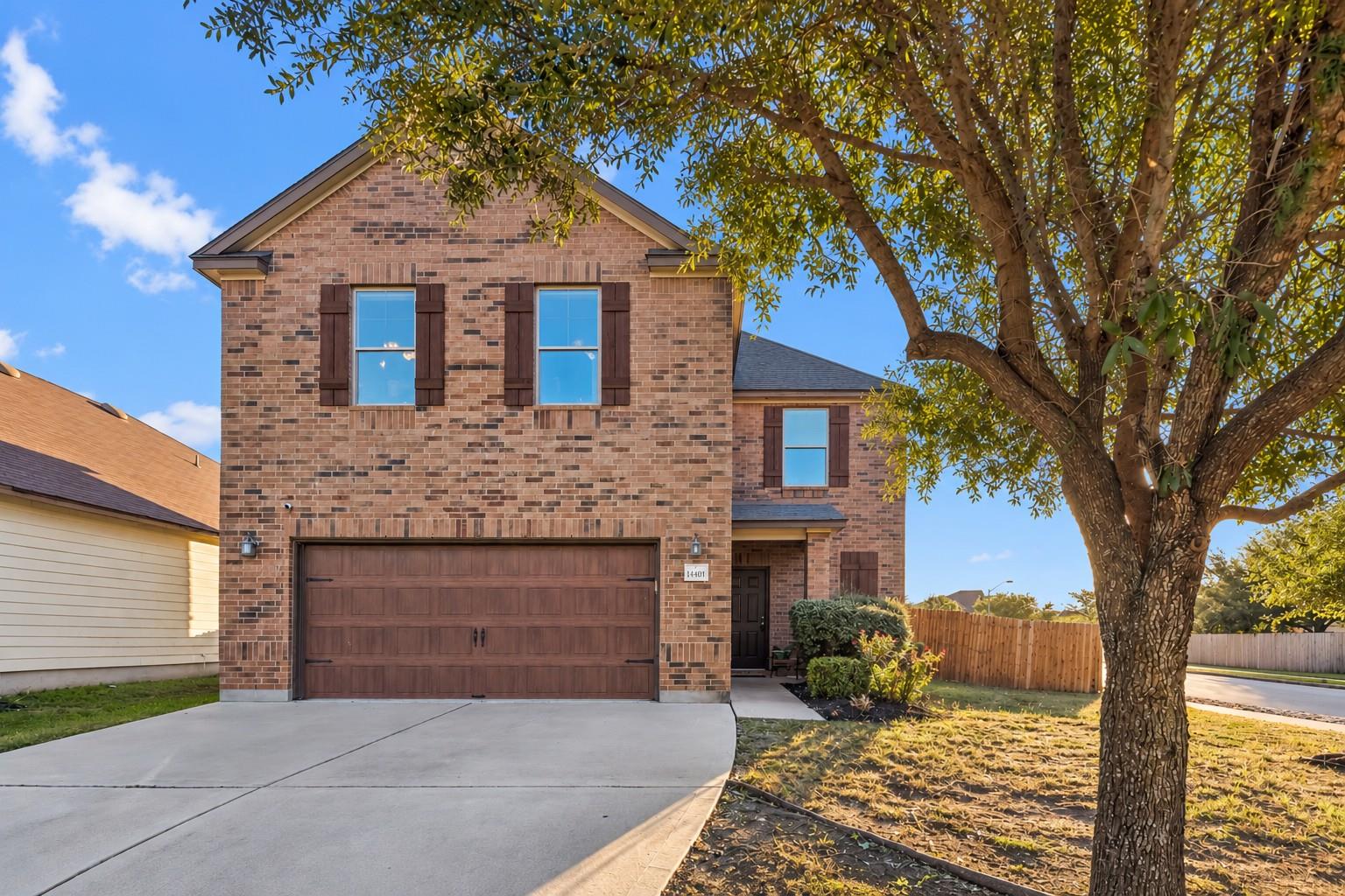 Listing photo of 14401  Lake Victor Dr