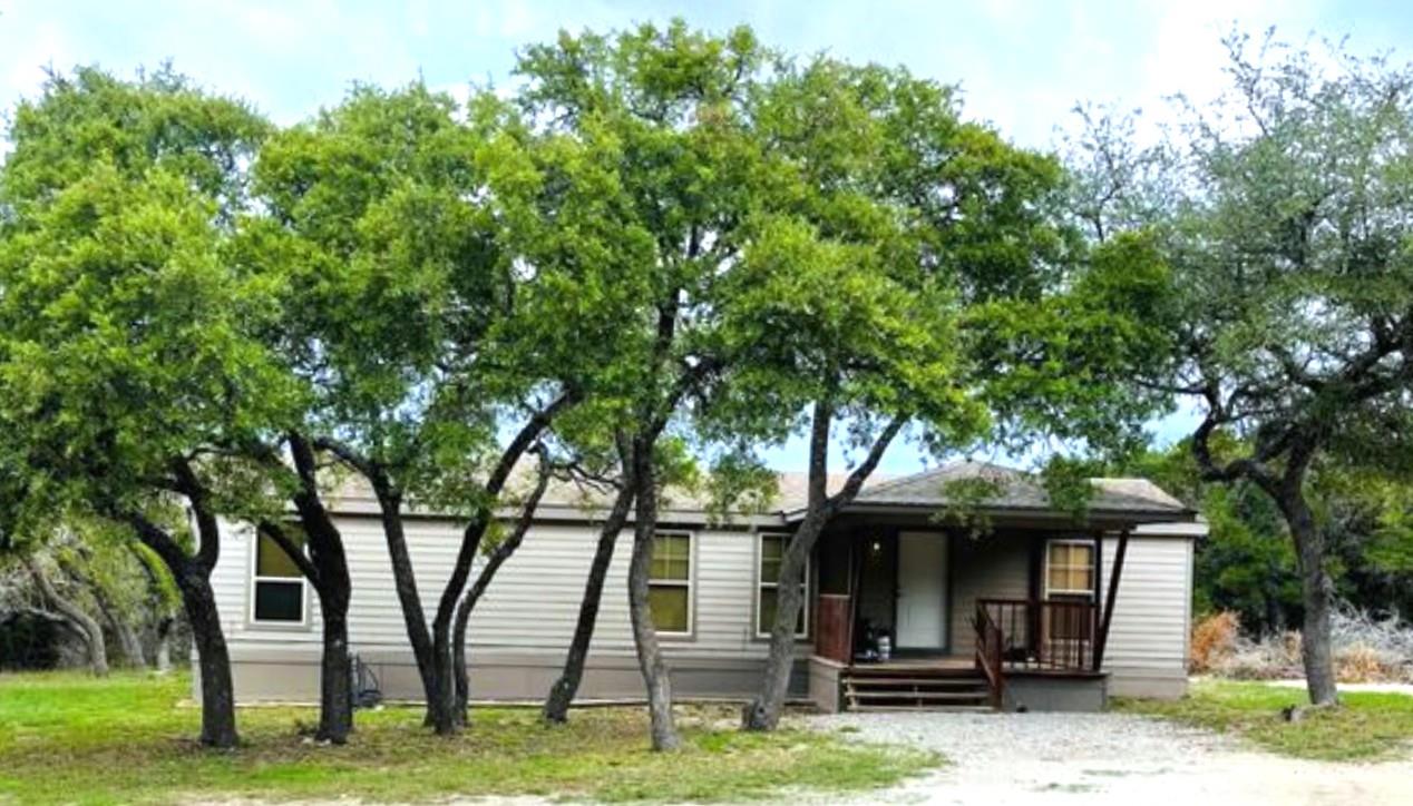 Ảnh nhà đang rao bán 1 của 105  Oak Ln