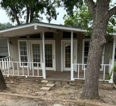 Listing photo 1 of 3113  FRITZ HUGHES PARK Rd