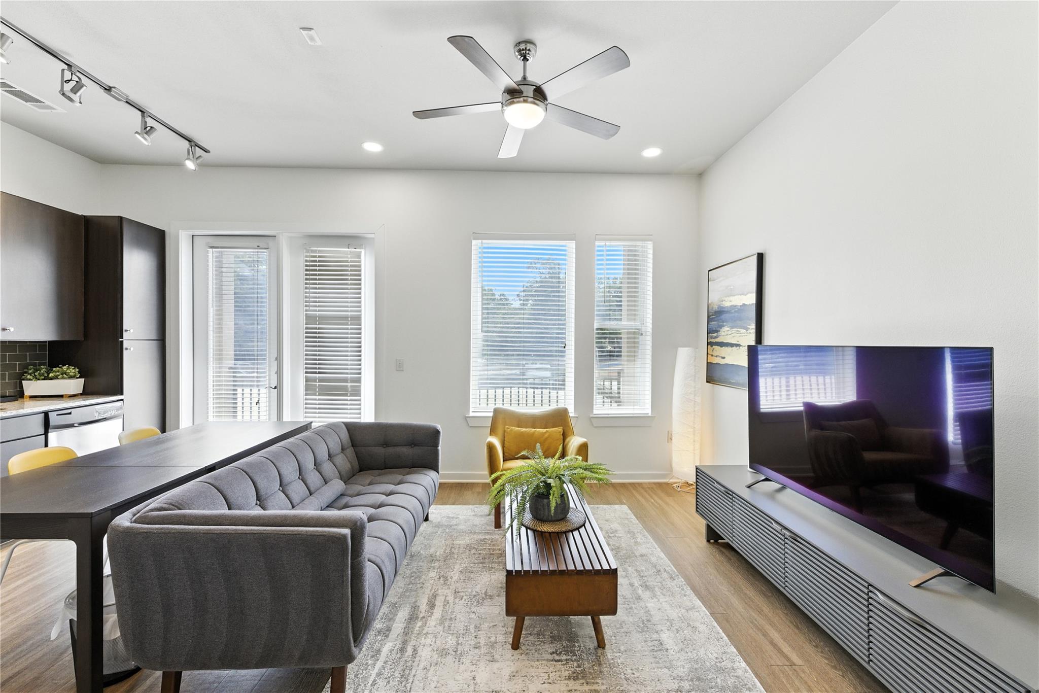 1900  Barton Springs Rd  #2003 的房源照片，第 1 张
