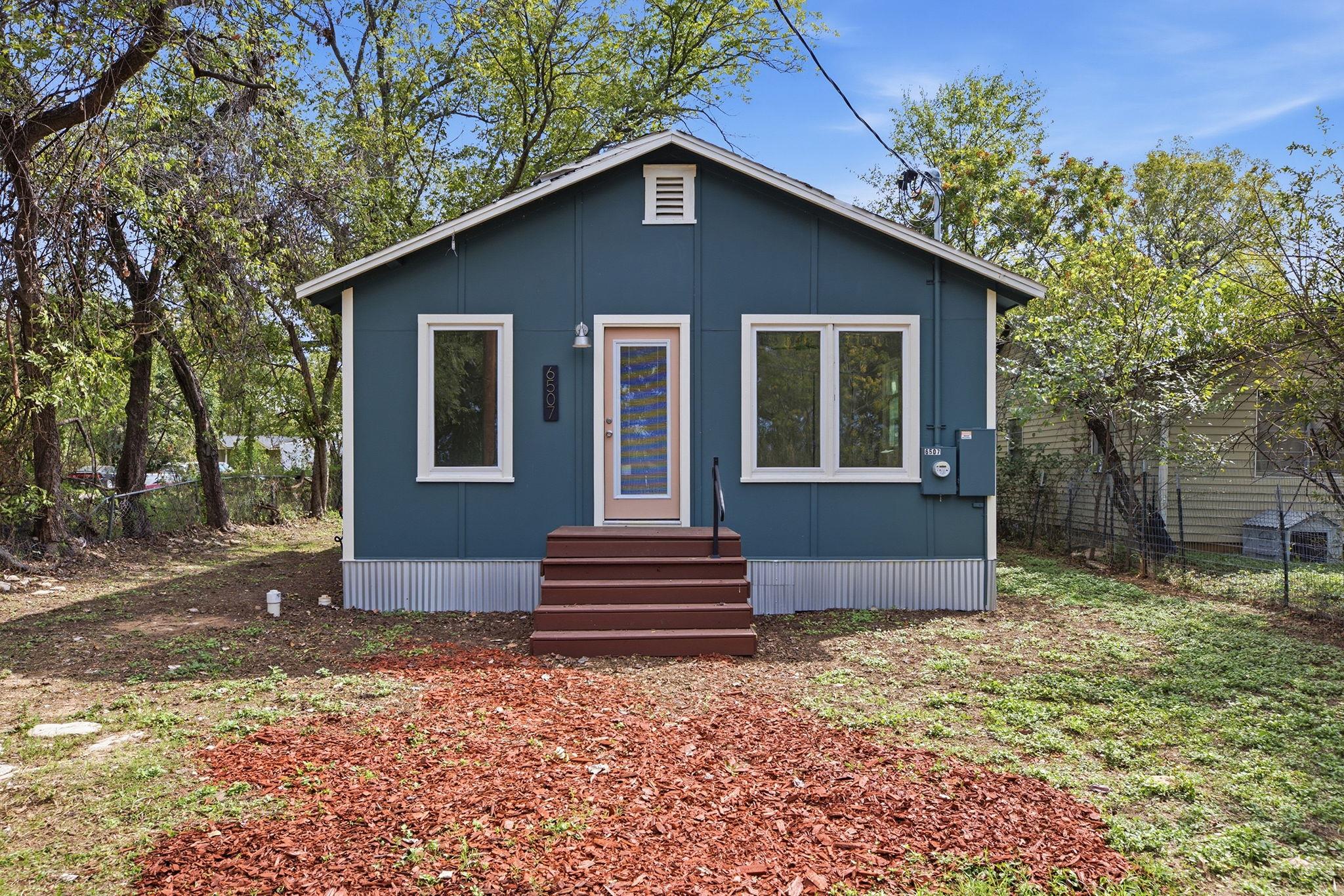 Listing photo 1 of 6507  Hergotz Ln