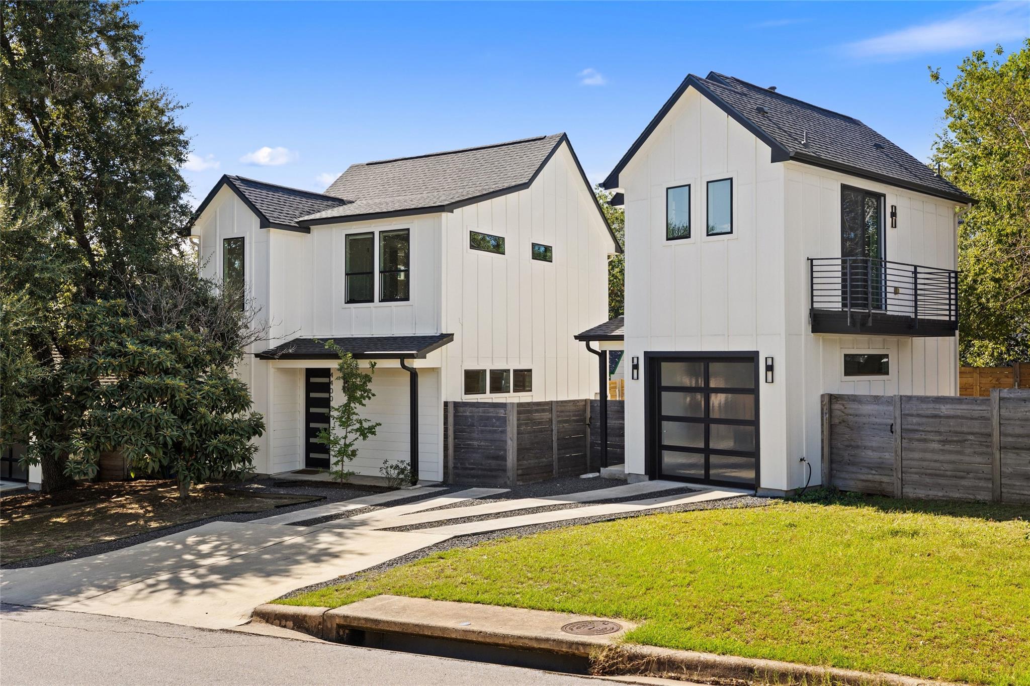 Foto del anuncio 1 de 4400  Jinx Ave  #2
