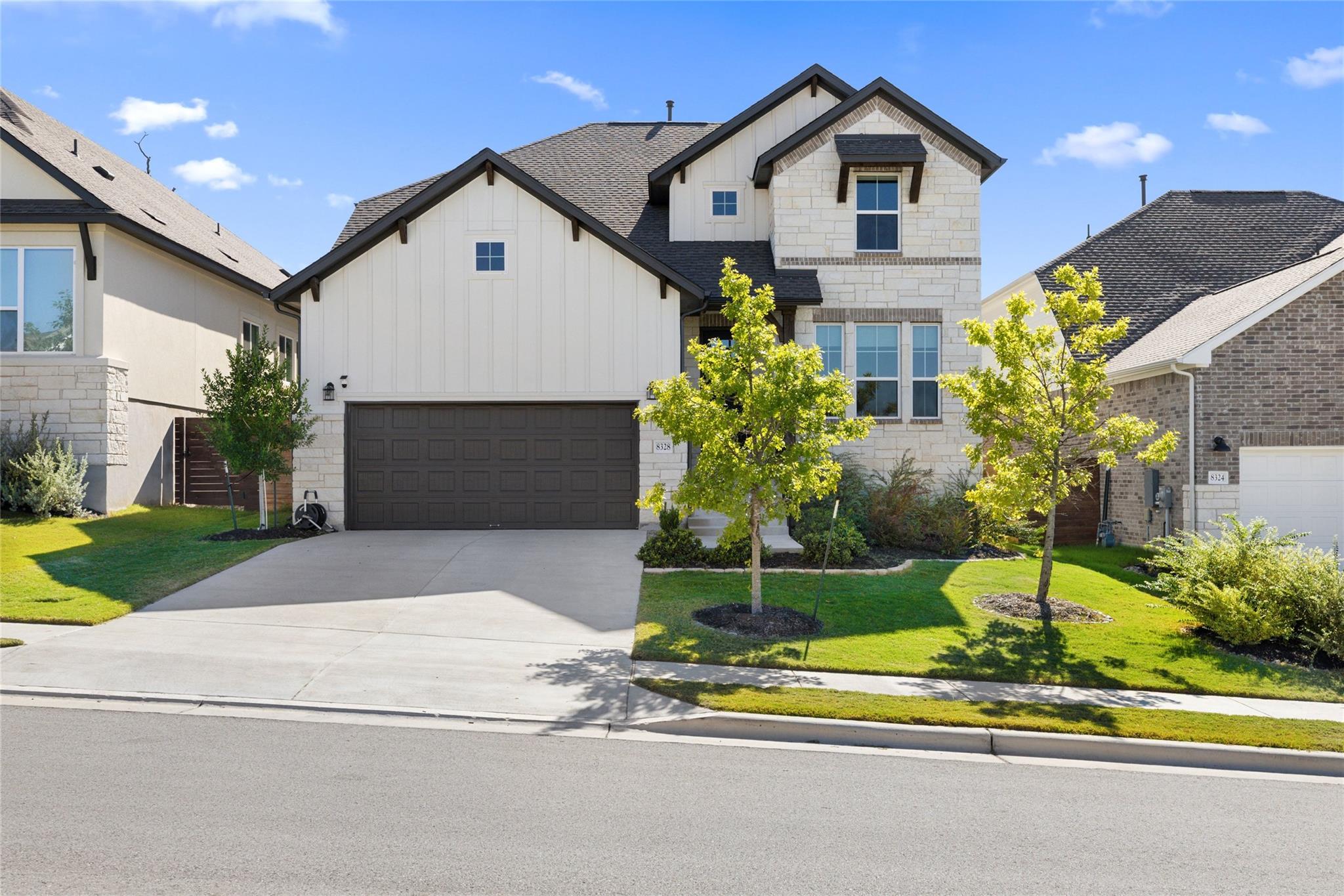 Listing photo 1 of 8328  Grenadier Dr