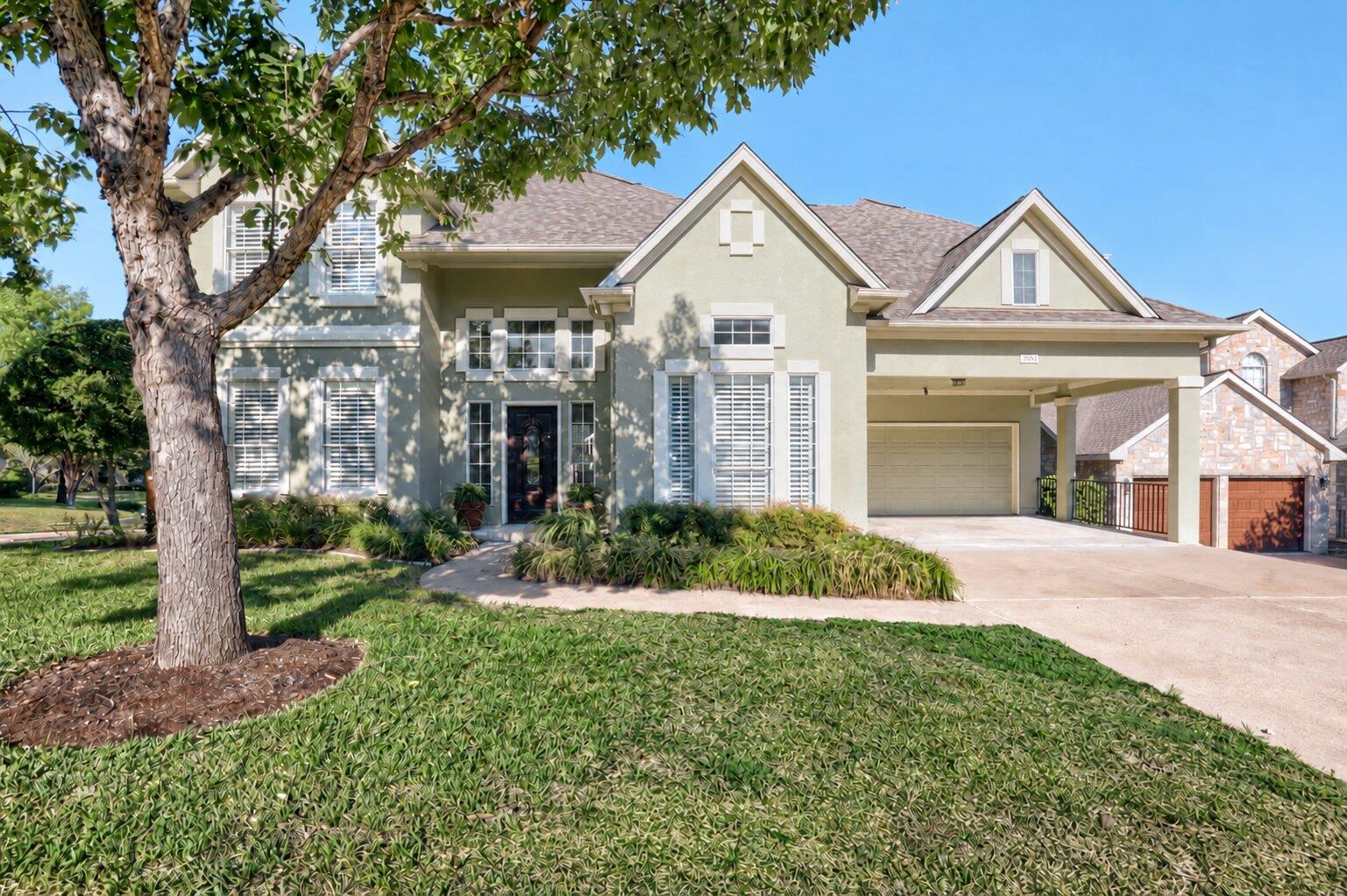 Listing photo 1 of 2801  Lenwood Ct