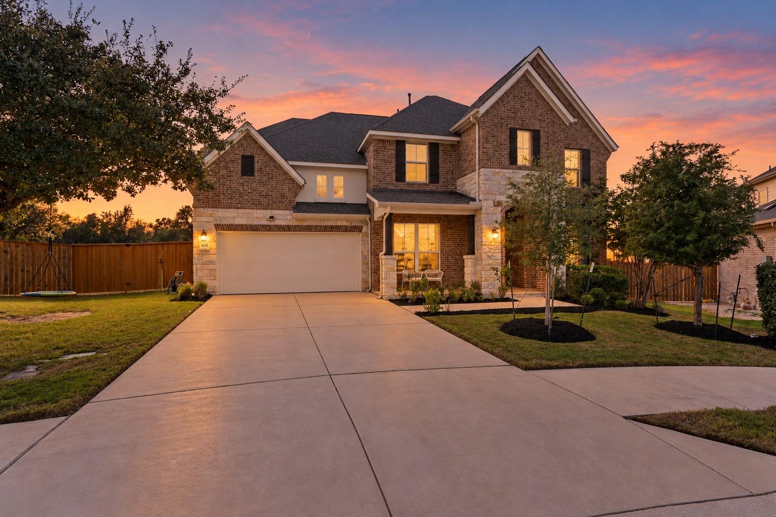 Foto del anuncio 1 de 105  Autumn Oak Way